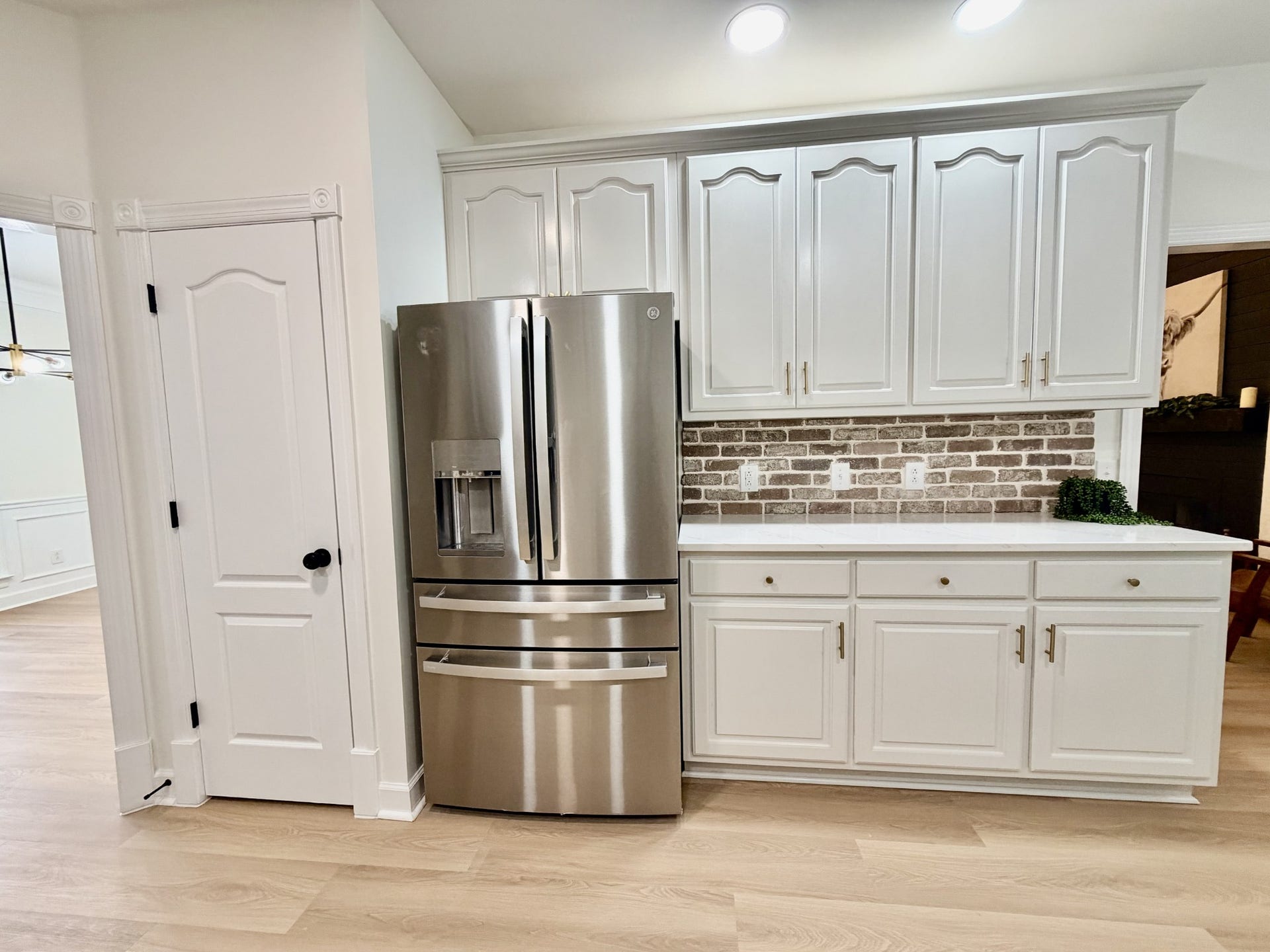 1005 Ithaca St, Murfreesboro, TN 37130 1005 Ithaca St, Murfreesboro, TN 37130
