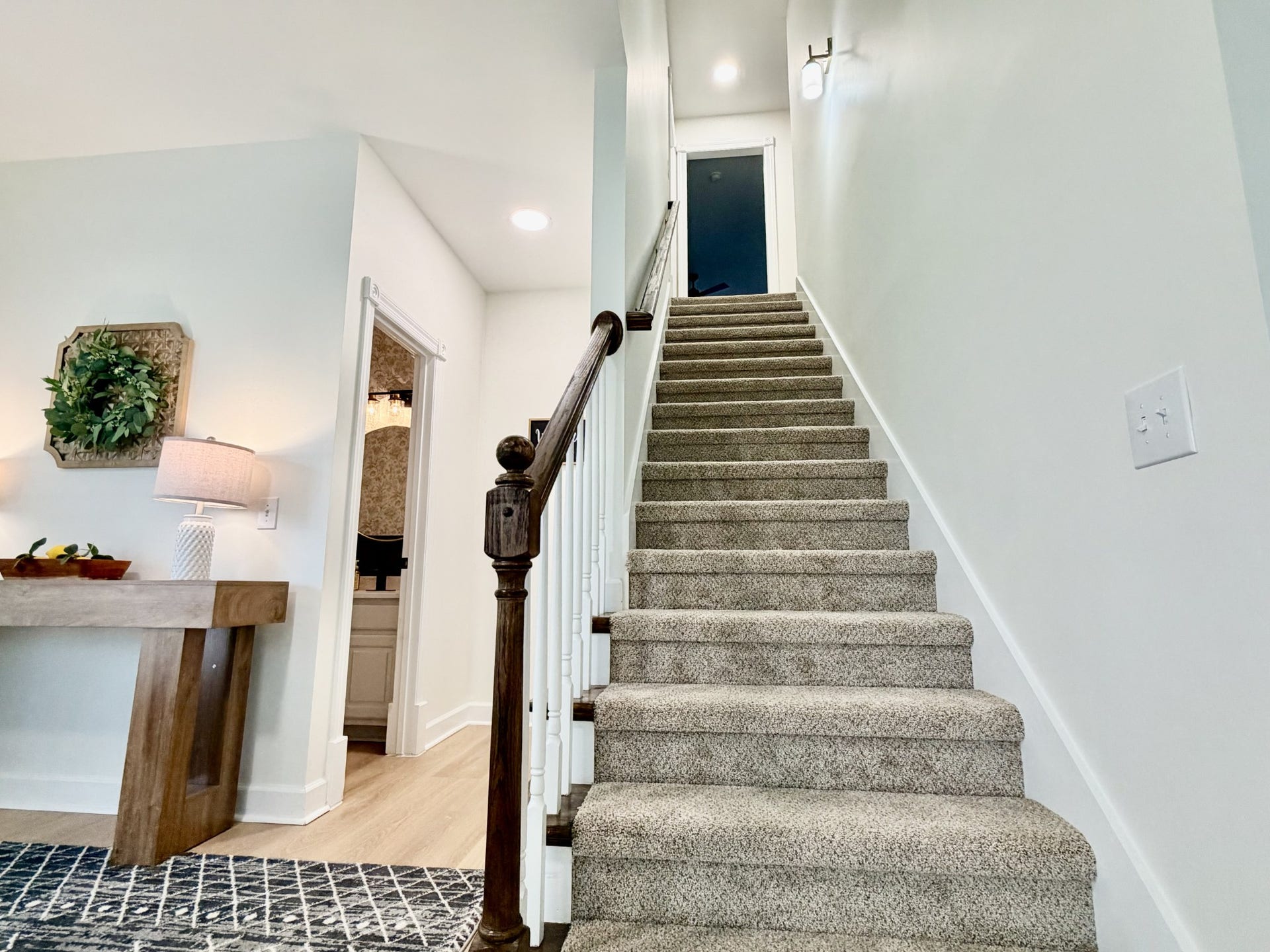 1005 Ithaca St, Murfreesboro, TN 37130 1005 Ithaca St, Murfreesboro, TN 37130