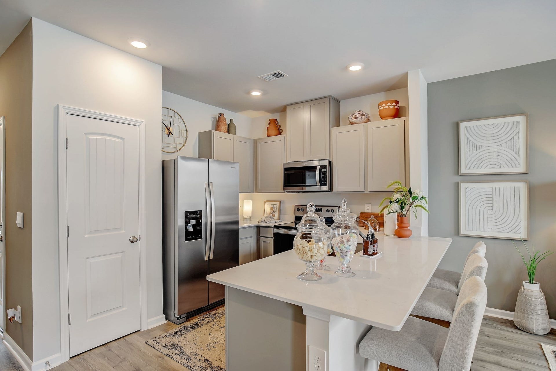 1452 Lexington Way, Lewisburg, TN 37091 Photos are of our model home. Some decorator items are not included.