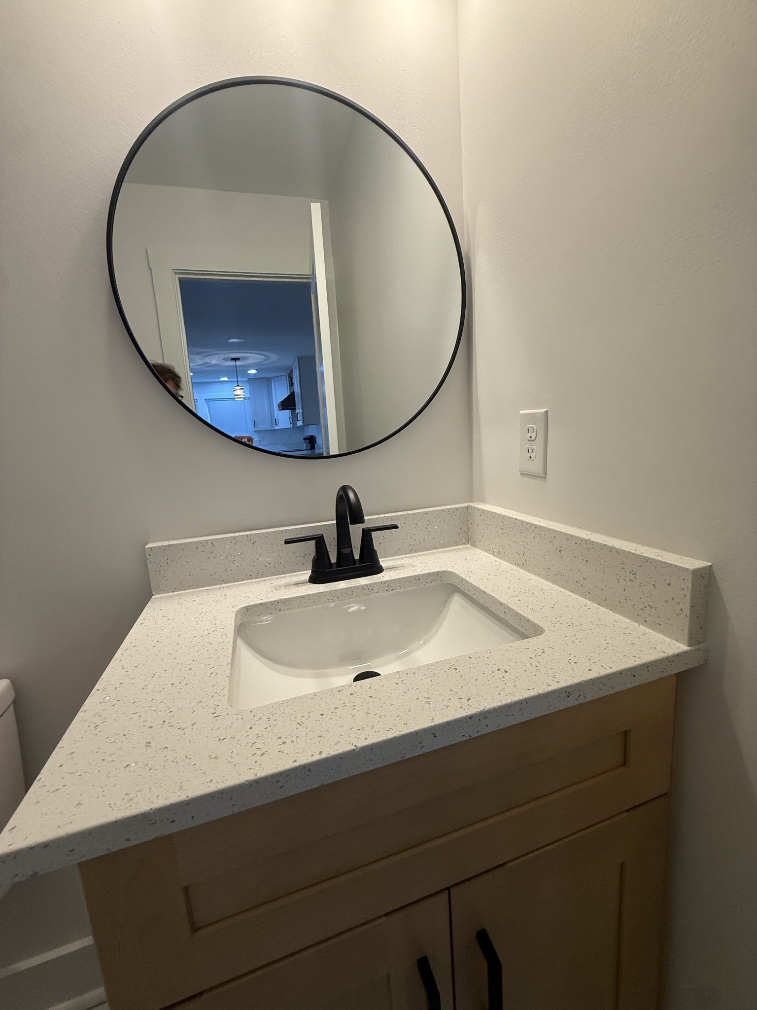 1541 Summitville Rd, Manchester, TN 37355 Bedroom 2 custom vanity