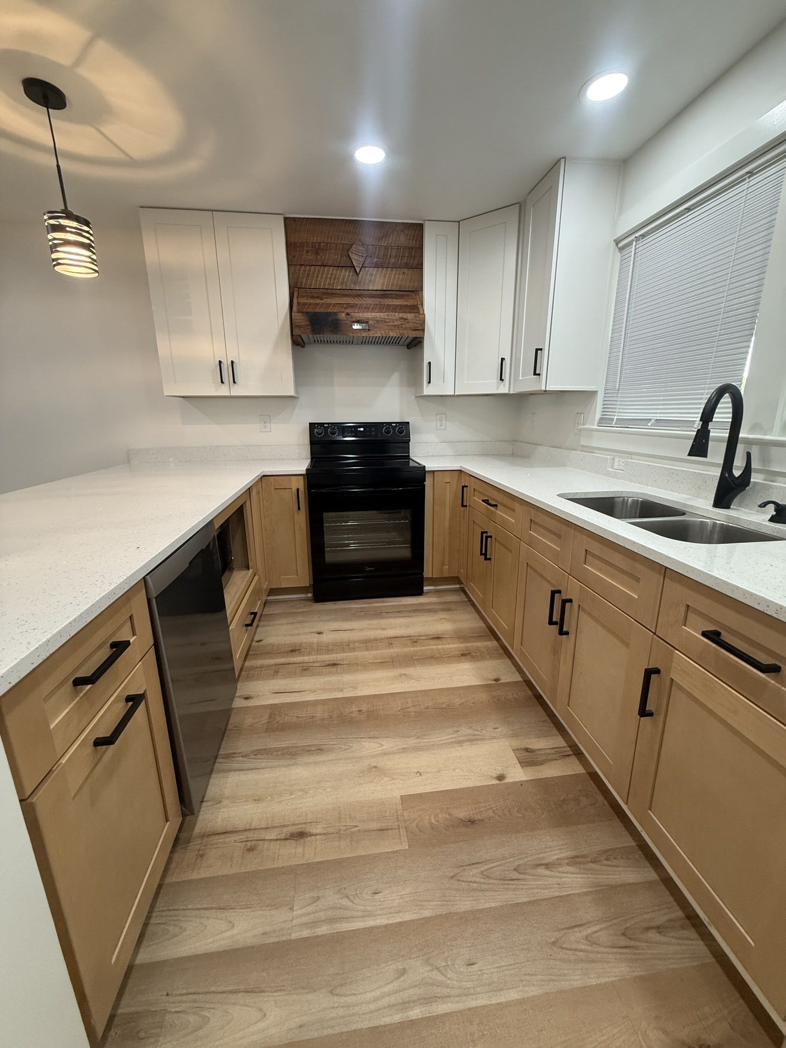 1541 Summitville Rd, Manchester, TN 37355 1541 Summitville Rd, Manchester, TN 37355