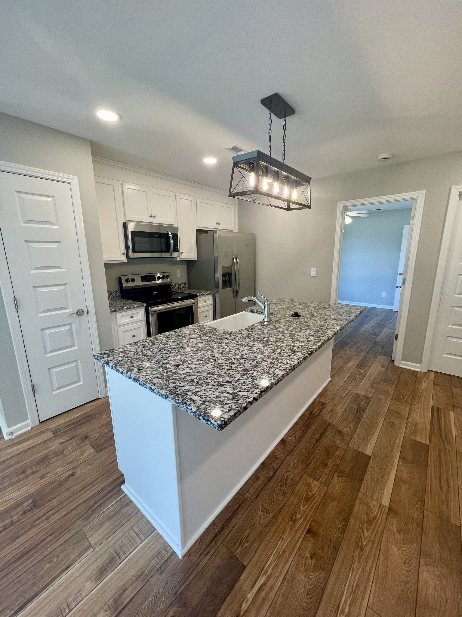 208 Power Ave, #B, Murfreesboro, TN 37129 208 Power Ave, #B, Murfreesboro, TN 37129
