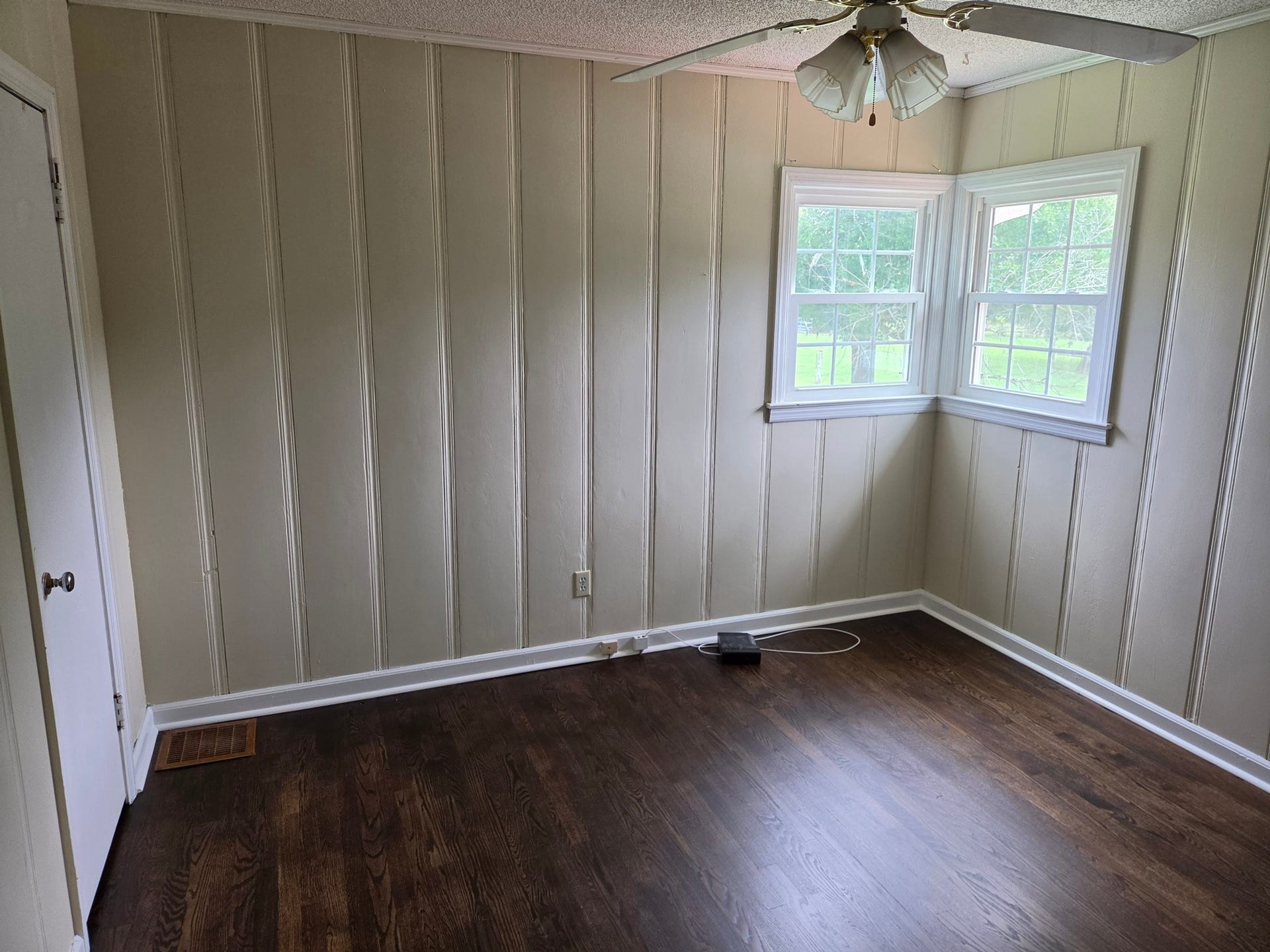 325 Murfreesboro Rd, Woodbury, TN 37190 325 Murfreesboro Rd, Woodbury, TN 37190