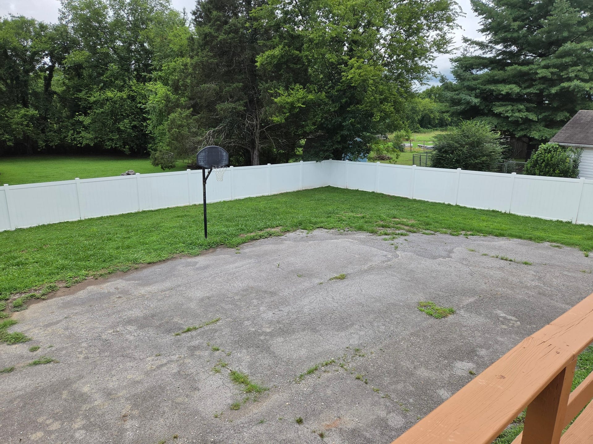 325 Murfreesboro Rd, Woodbury, TN 37190 325 Murfreesboro Rd, Woodbury, TN 37190
