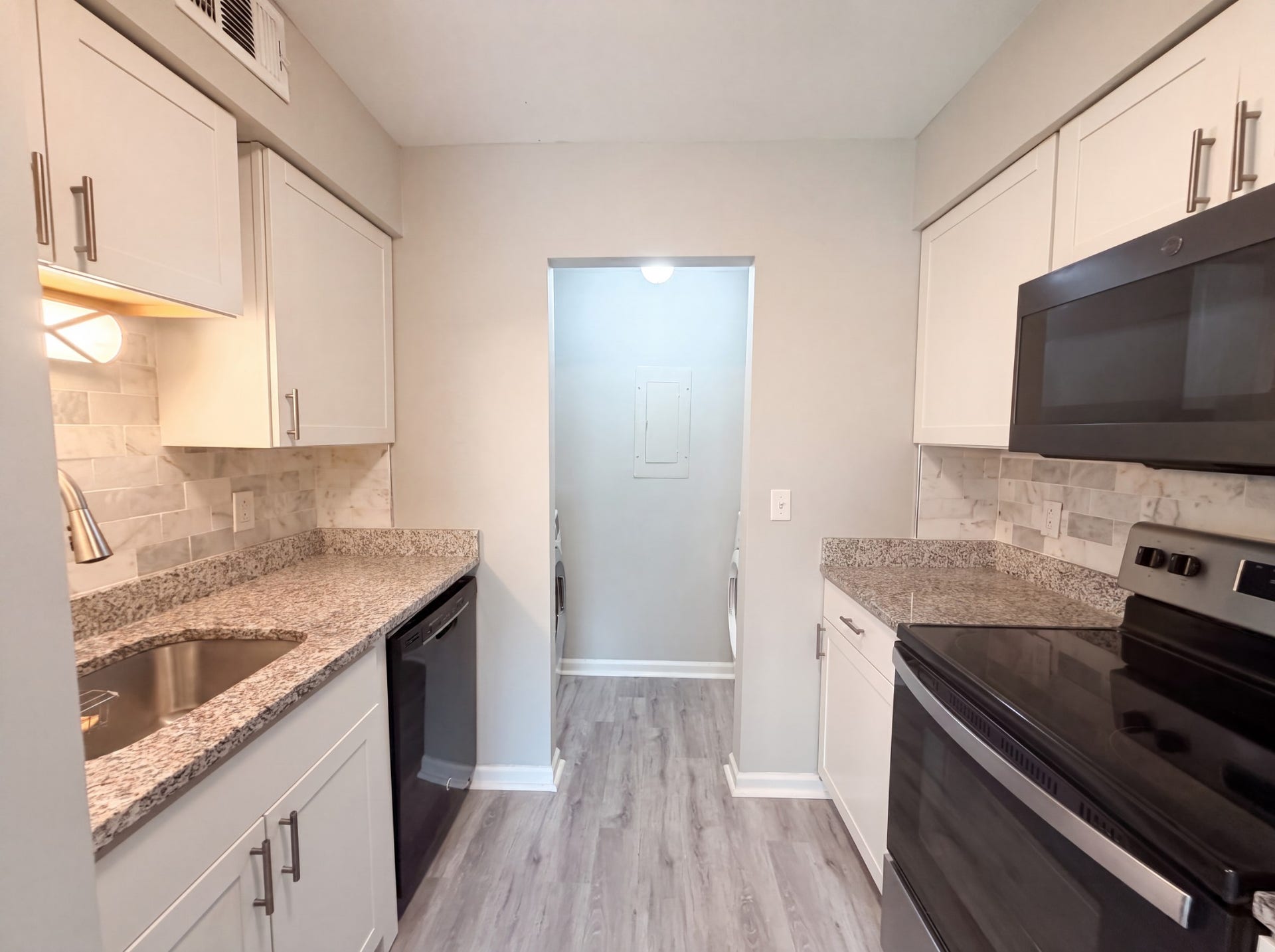 407 Summit Ridge Pl, Nashville, TN 37215 407 Summit Ridge Pl, Nashville, TN 37215