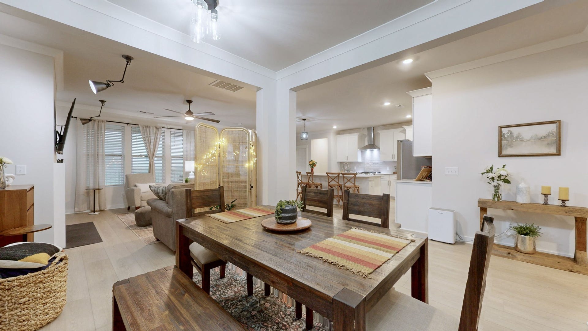 2669 Augusta Trace Dr, Columbia, TN 38401 2669 Augusta Trace Dr, Columbia, TN 38401