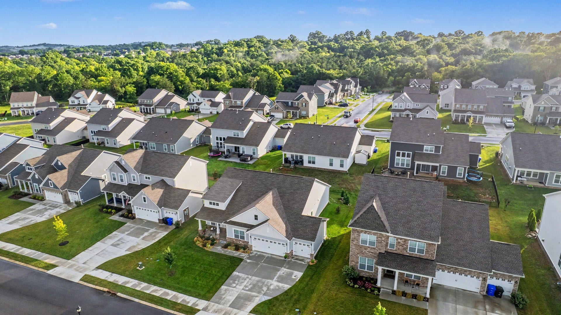 2669 Augusta Trace Dr, Columbia, TN 38401 2669 Augusta Trace Dr, Columbia, TN 38401