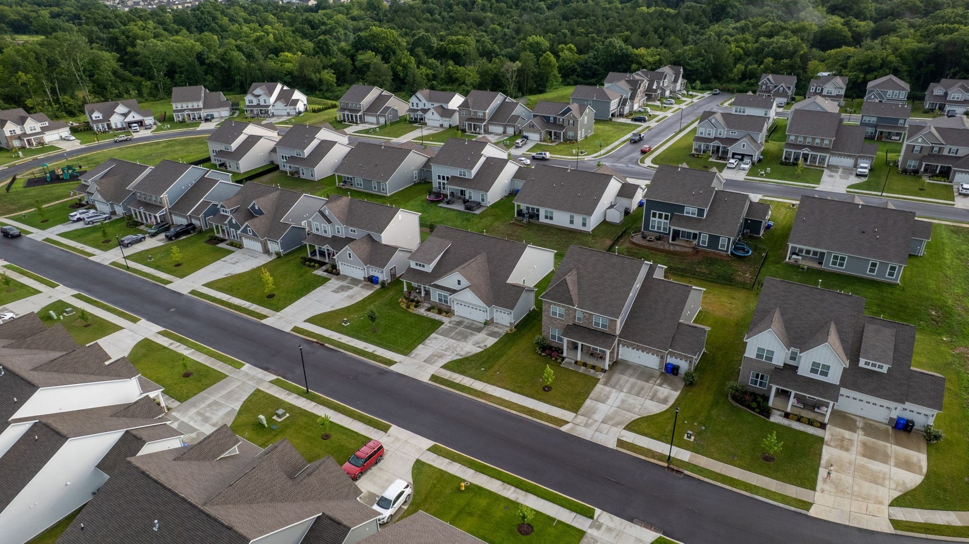 2669 Augusta Trace Dr, Columbia, TN 38401 2669 Augusta Trace Dr, Columbia, TN 38401