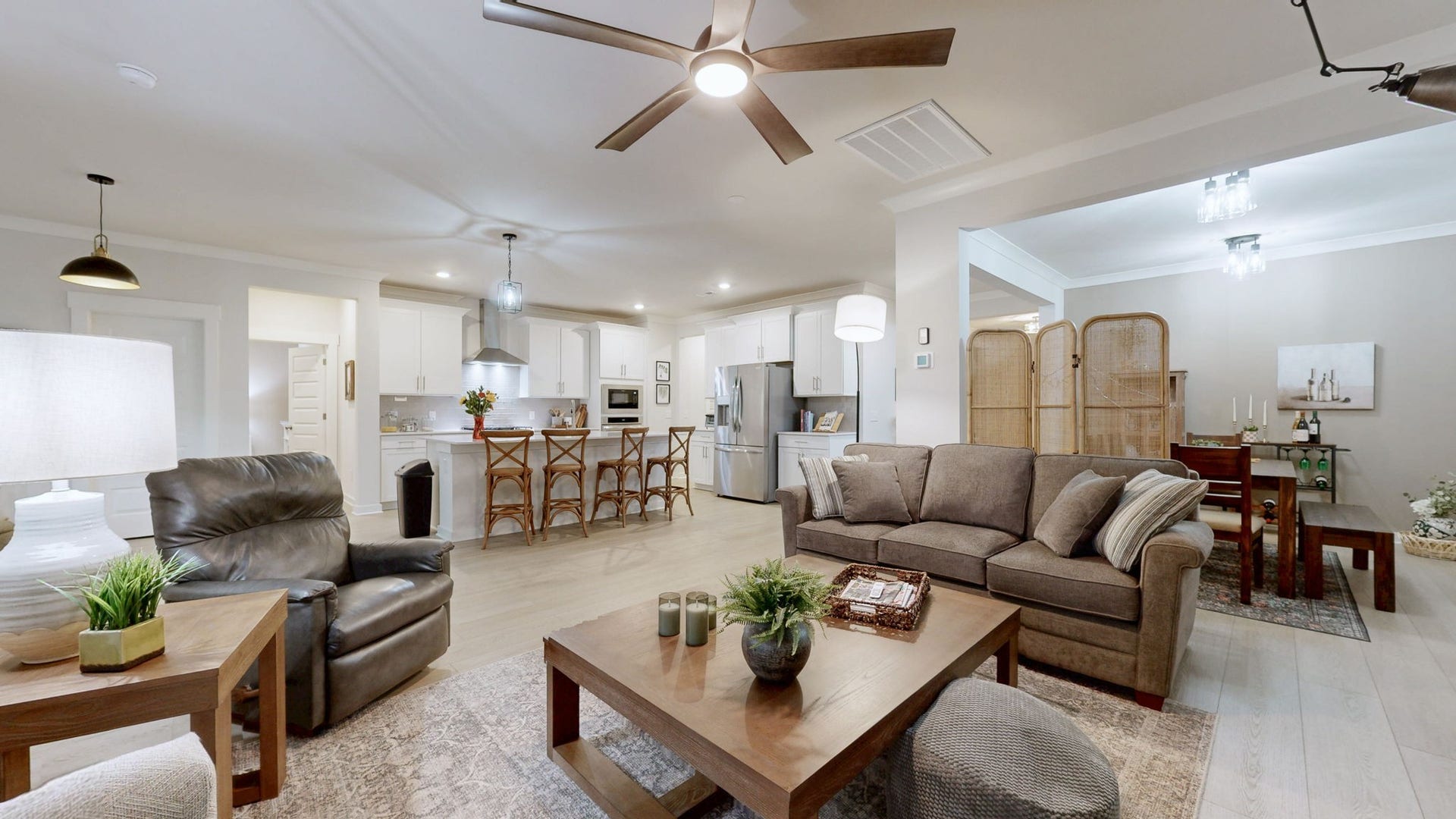 2669 Augusta Trace Dr, Columbia, TN 38401 2669 Augusta Trace Dr, Columbia, TN 38401