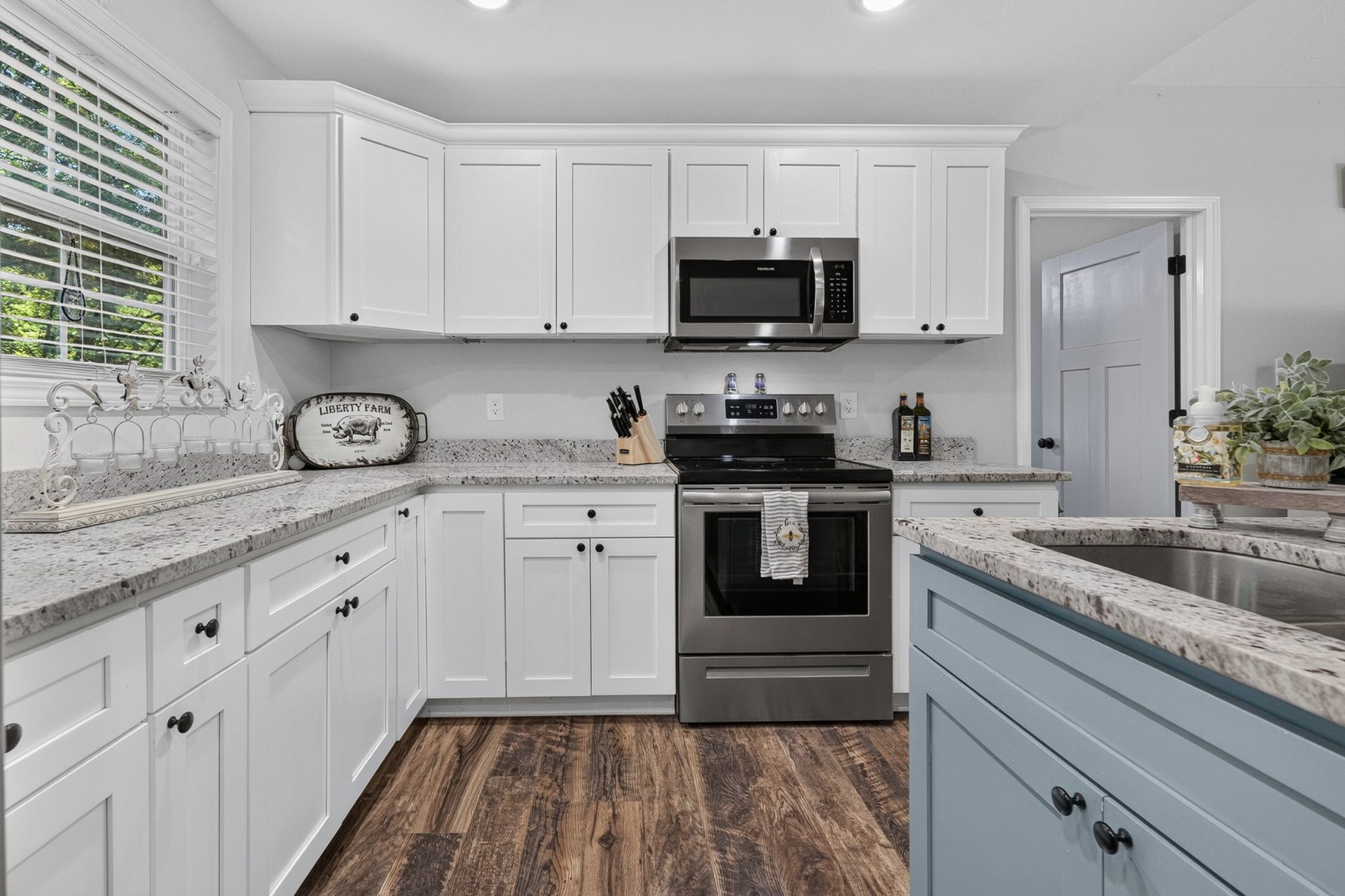 371 Holly Grove Rd, Lewisburg, TN 37091 371 Holly Grove Rd, Lewisburg, TN 37091