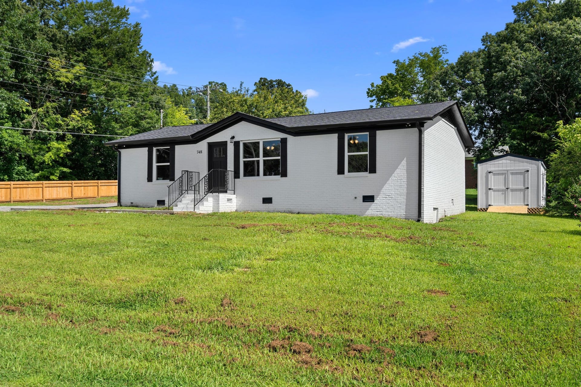 748 Crick St, Lewisburg, TN 37091
