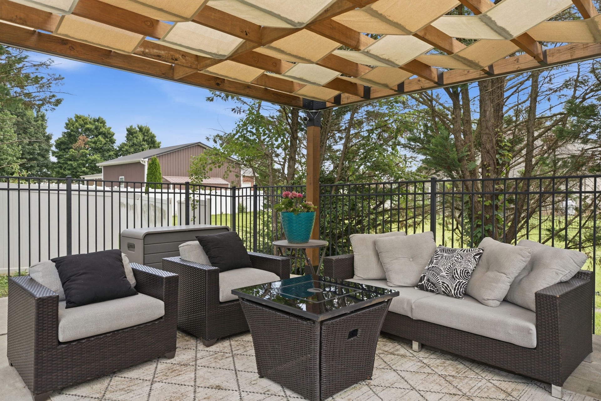 2725 Aristocrate Dr, Murfreesboro, TN 37128 2725 Aristocrate Dr, Murfreesboro, TN 37128
