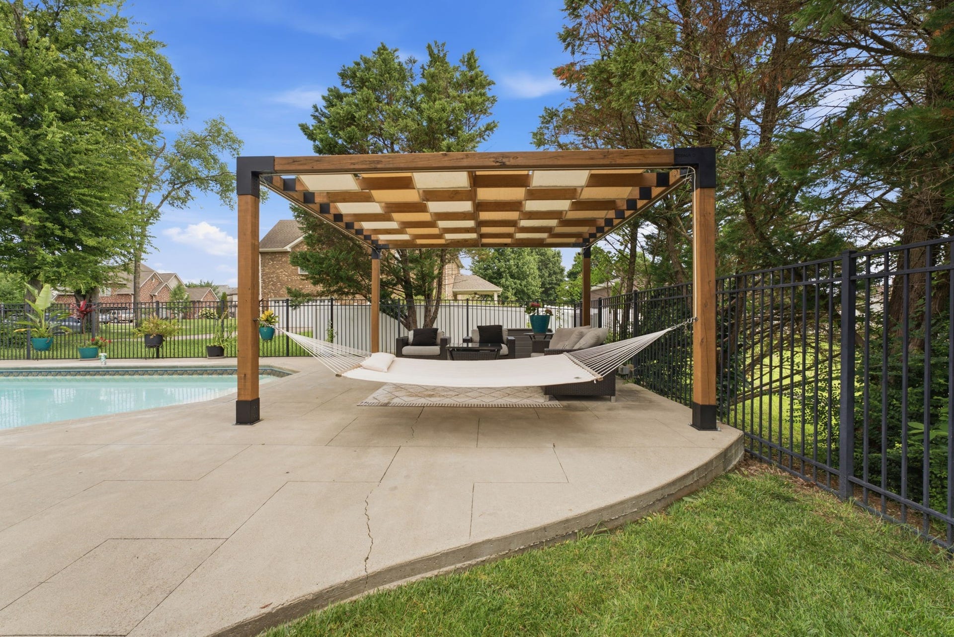 2725 Aristocrate Dr, Murfreesboro, TN 37128 2725 Aristocrate Dr, Murfreesboro, TN 37128