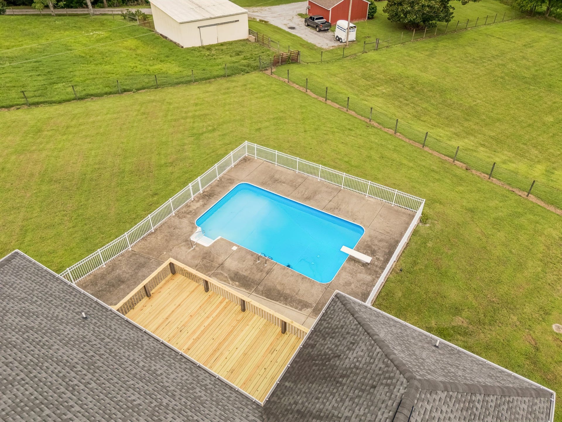 1212 Rambo Hollow Rd, Lewisburg, TN 37091 1212 Rambo Hollow Rd, Lewisburg, TN 37091
