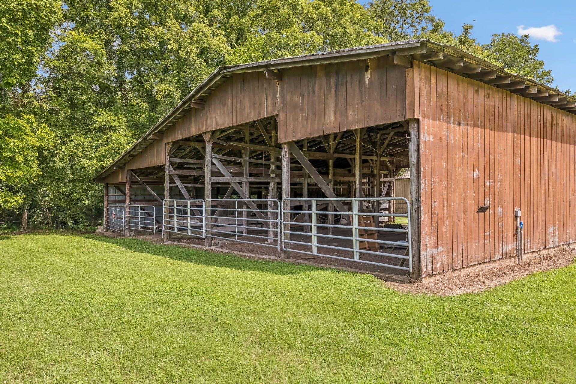 1212 Rambo Hollow Rd, Lewisburg, TN 37091 1212 Rambo Hollow Rd, Lewisburg, TN 37091