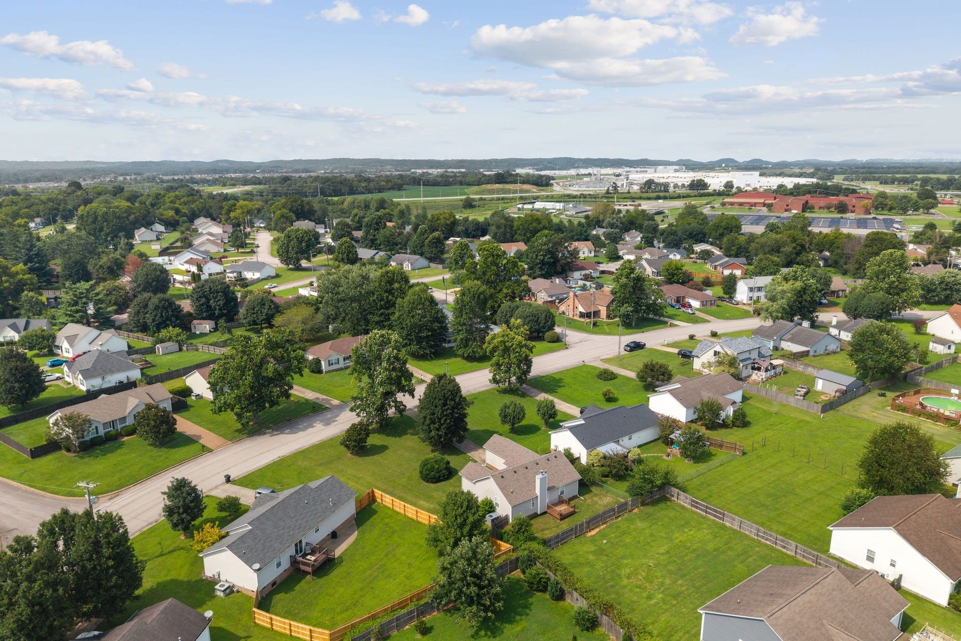 2828 Spring Meade Blvd, Columbia, TN 38401 2828 Spring Meade Blvd, Columbia, TN 38401