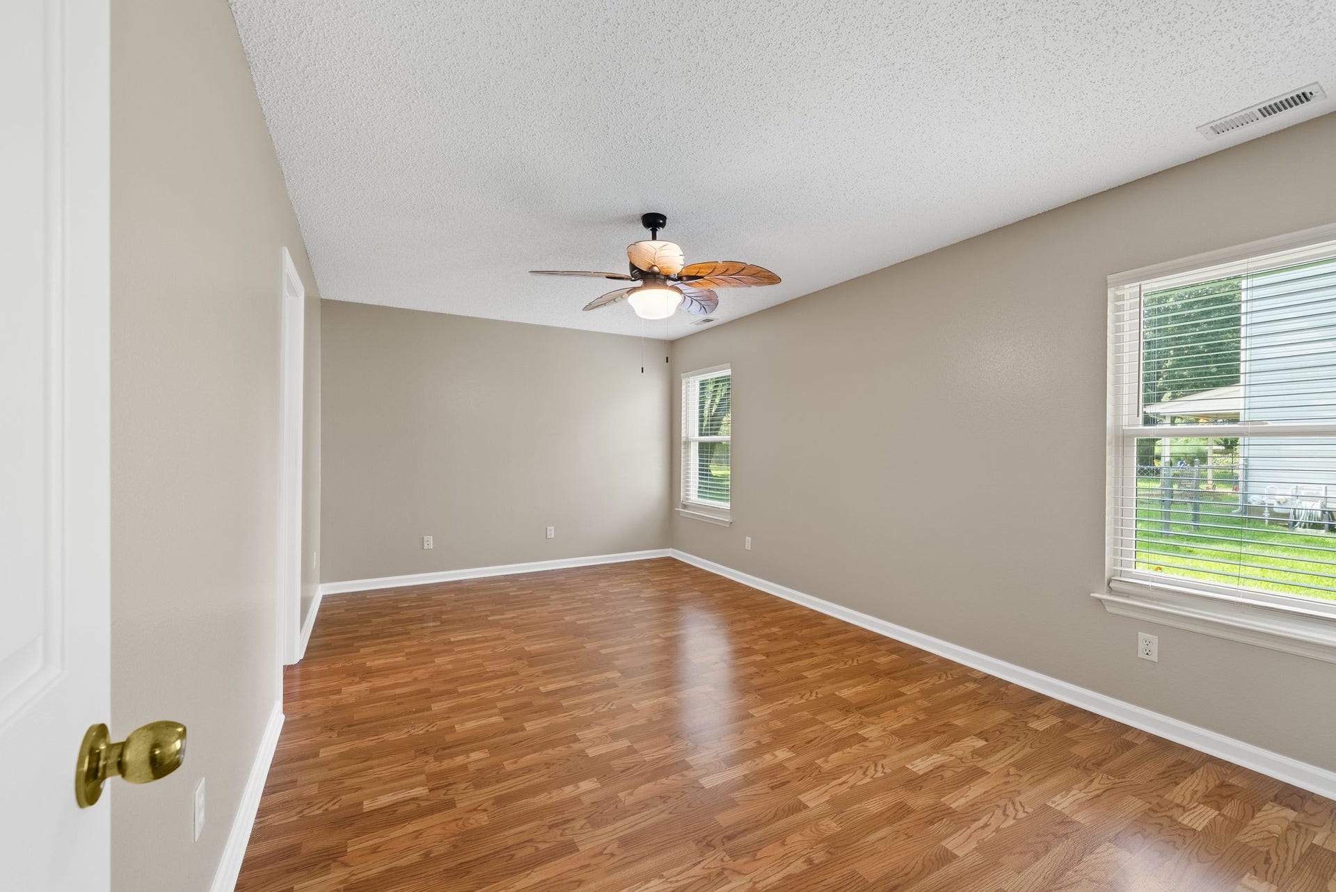 2828 Spring Meade Blvd, Columbia, TN 38401 2828 Spring Meade Blvd, Columbia, TN 38401