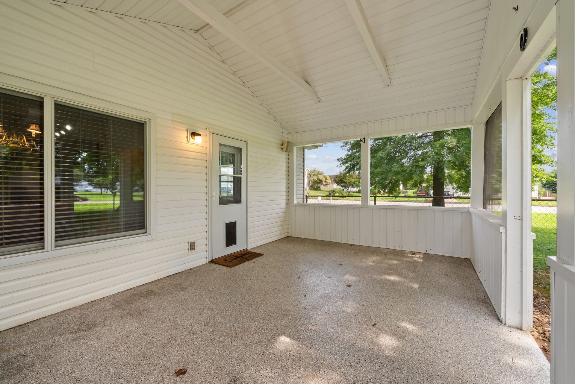 2828 Spring Meade Blvd, Columbia, TN 38401 2828 Spring Meade Blvd, Columbia, TN 38401