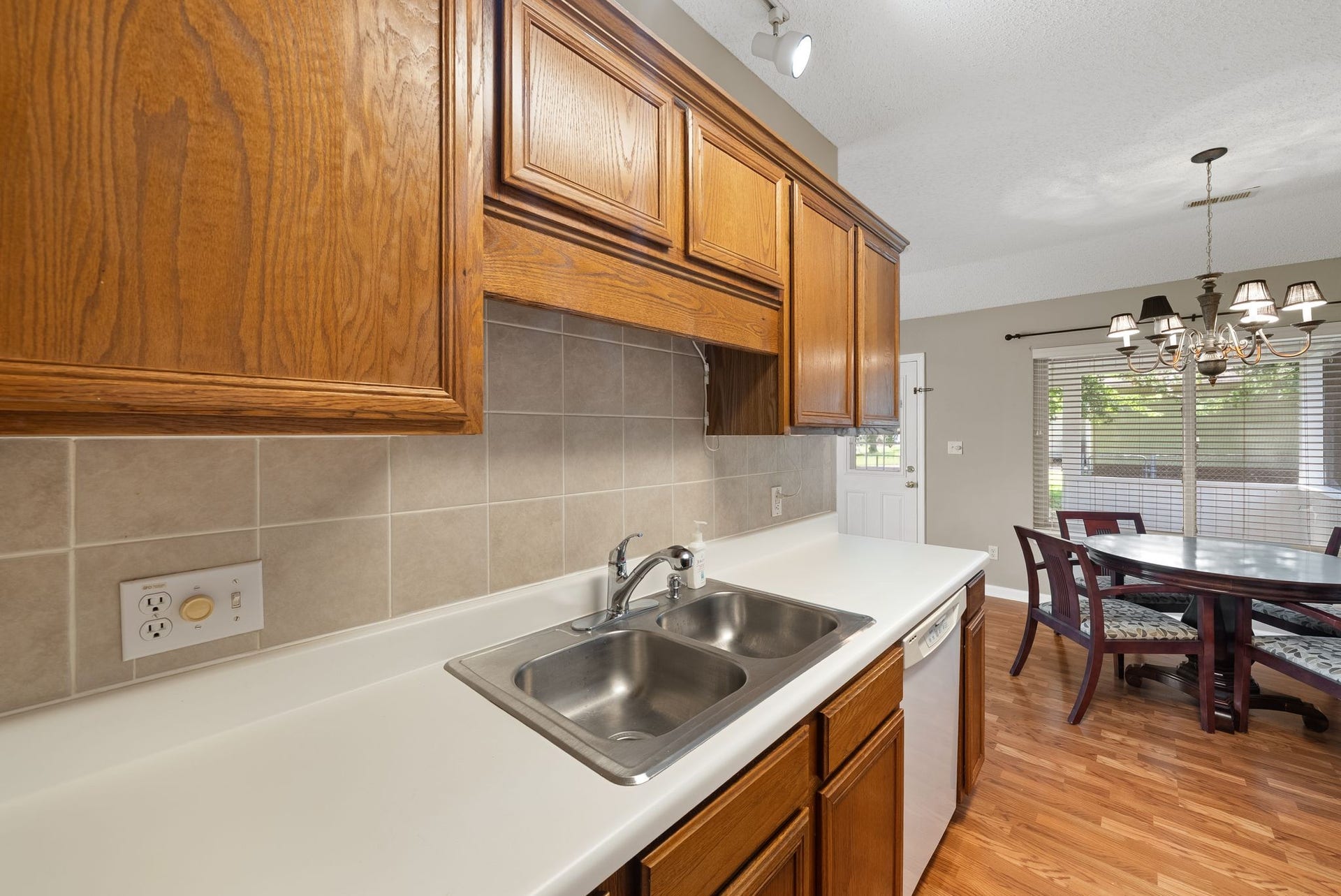2828 Spring Meade Blvd, Columbia, TN 38401 2828 Spring Meade Blvd, Columbia, TN 38401