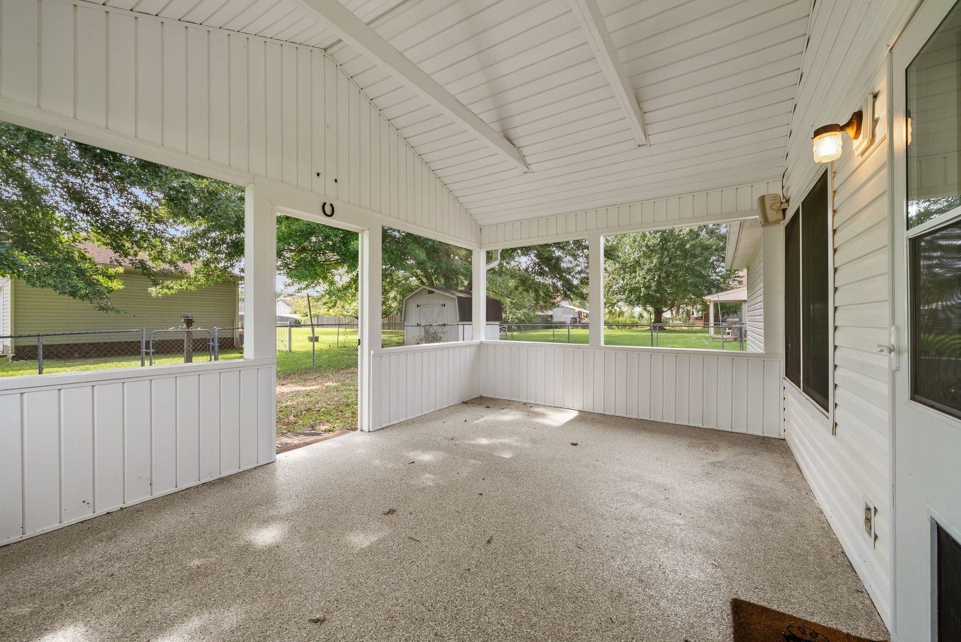 2828 Spring Meade Blvd, Columbia, TN 38401 2828 Spring Meade Blvd, Columbia, TN 38401