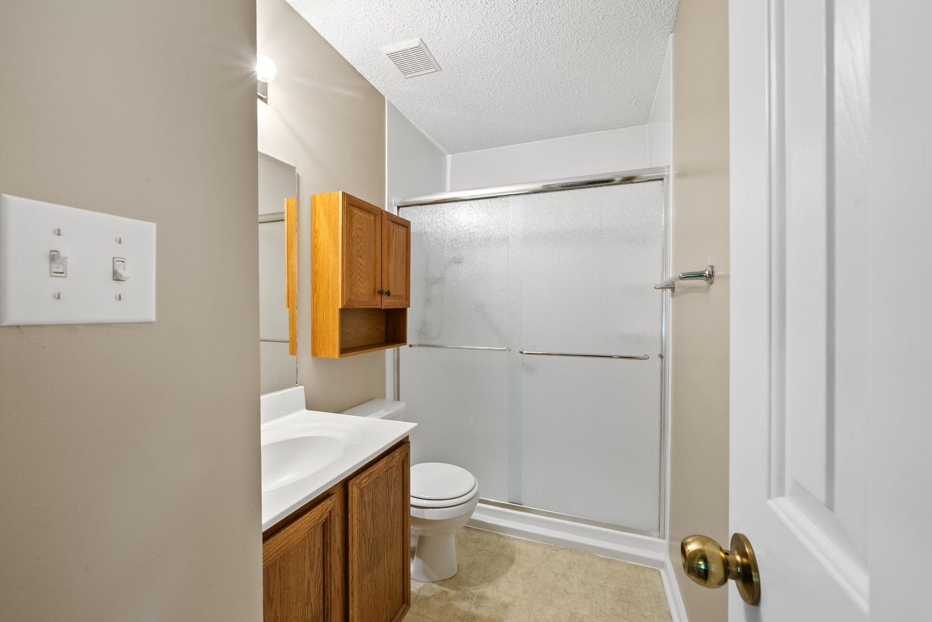 2828 Spring Meade Blvd, Columbia, TN 38401 2828 Spring Meade Blvd, Columbia, TN 38401