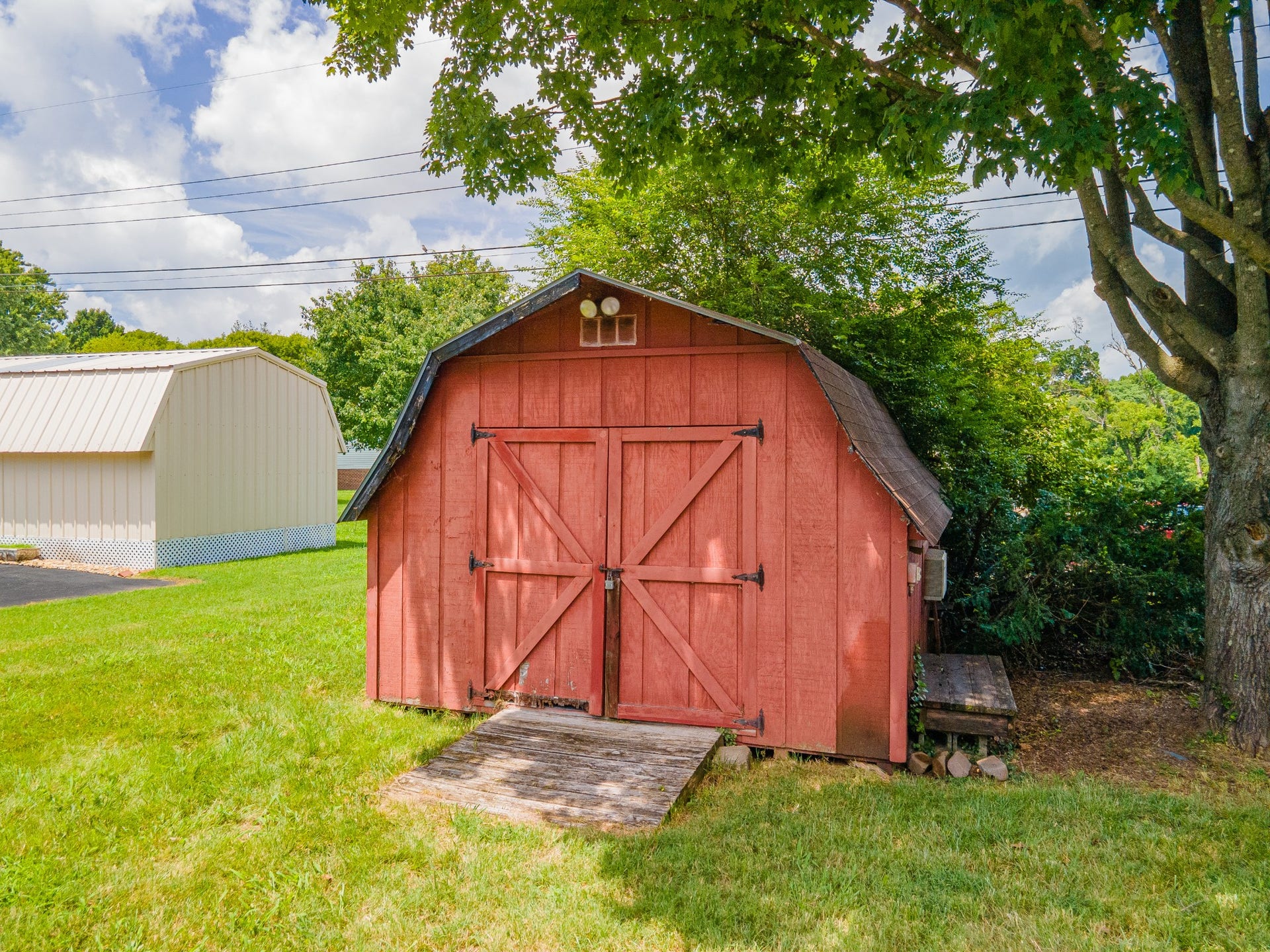 406 Parkview Dr, Columbia, TN 38401 406 Parkview Dr, Columbia, TN 38401