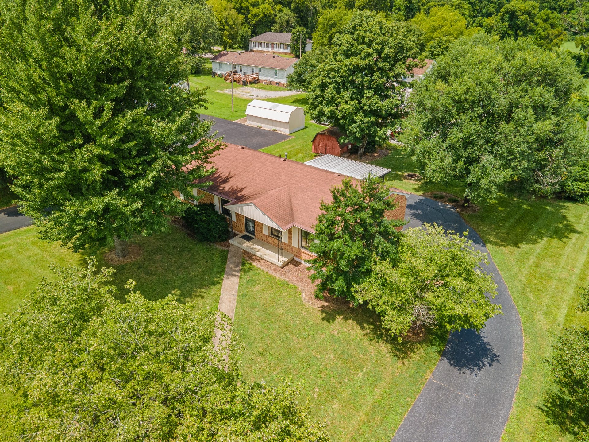 406 Parkview Dr, Columbia, TN 38401 406 Parkview Dr, Columbia, TN 38401
