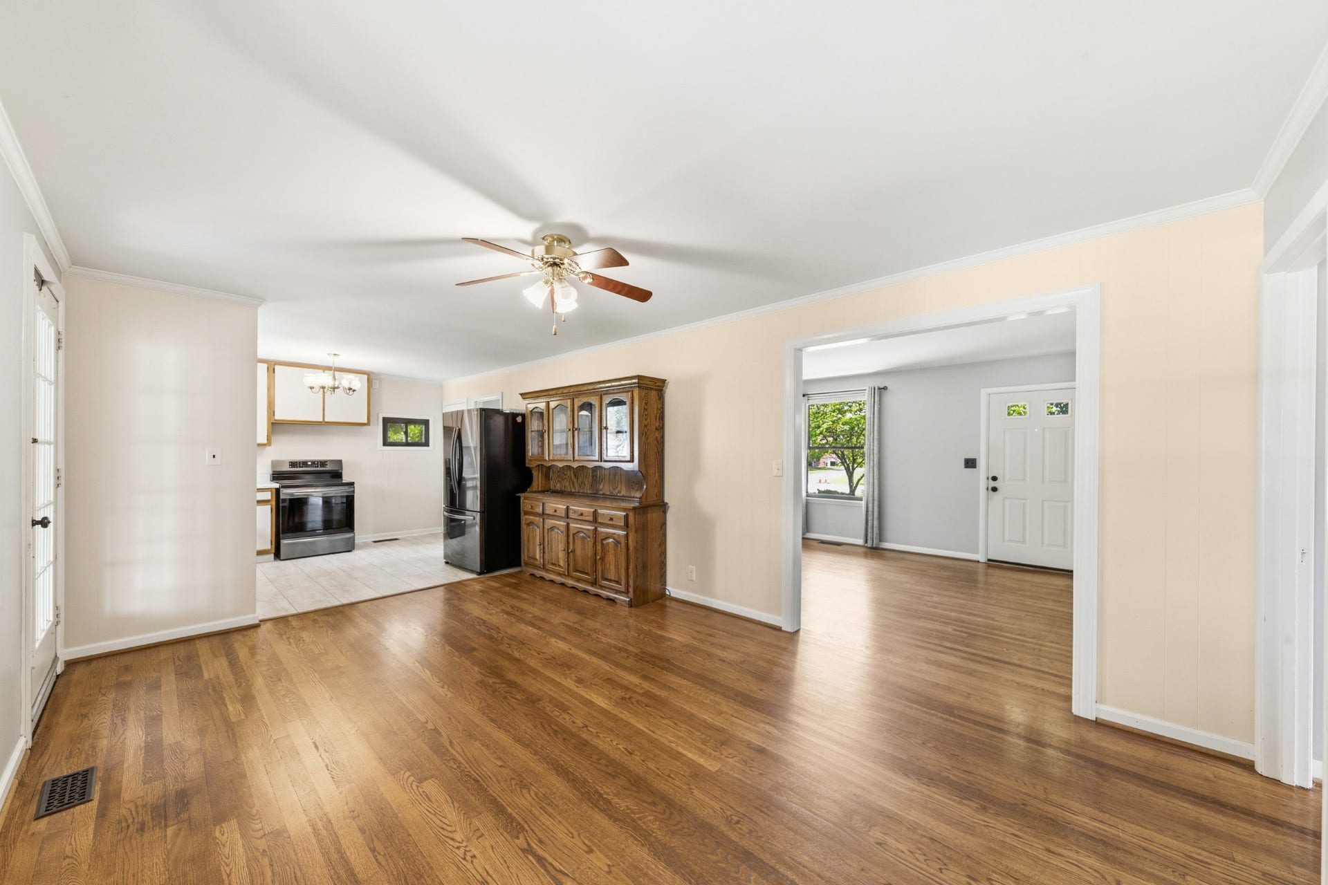 406 Parkview Dr, Columbia, TN 38401 406 Parkview Dr, Columbia, TN 38401