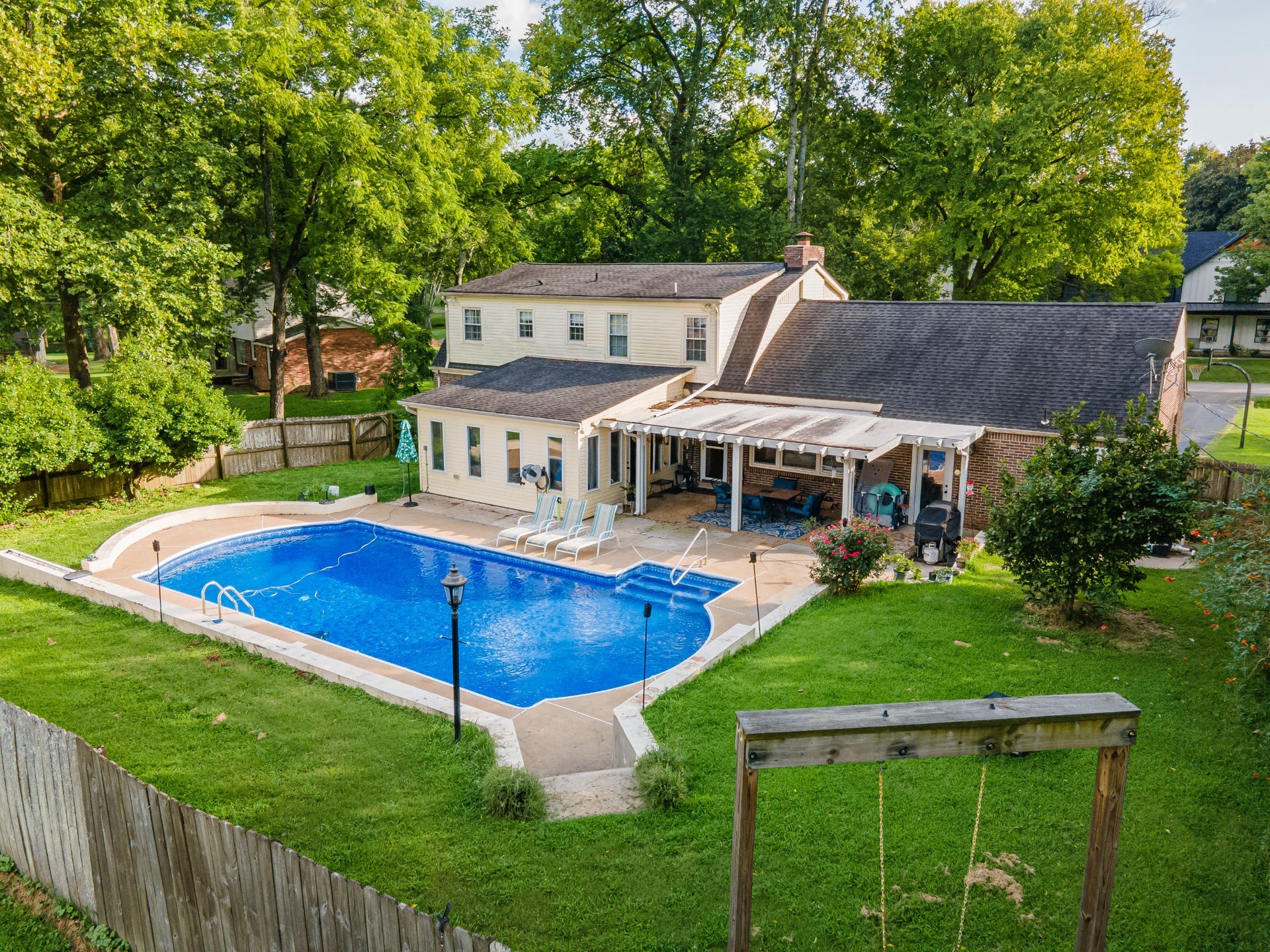 105 Cayce Valley Dr, Columbia, TN 38401 105 Cayce Valley Dr, Columbia, TN 38401