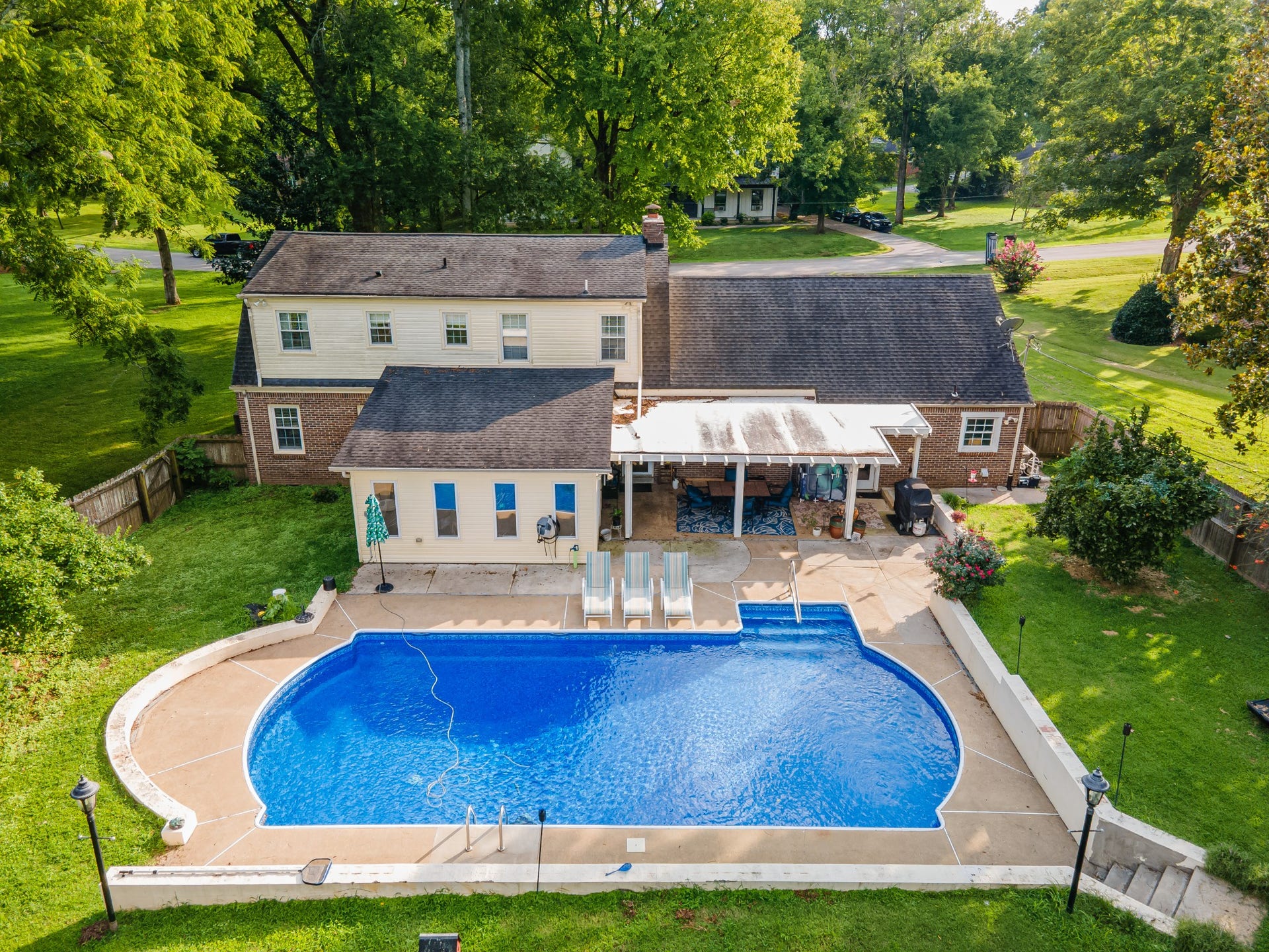 105 Cayce Valley Dr, Columbia, TN 38401 105 Cayce Valley Dr, Columbia, TN 38401