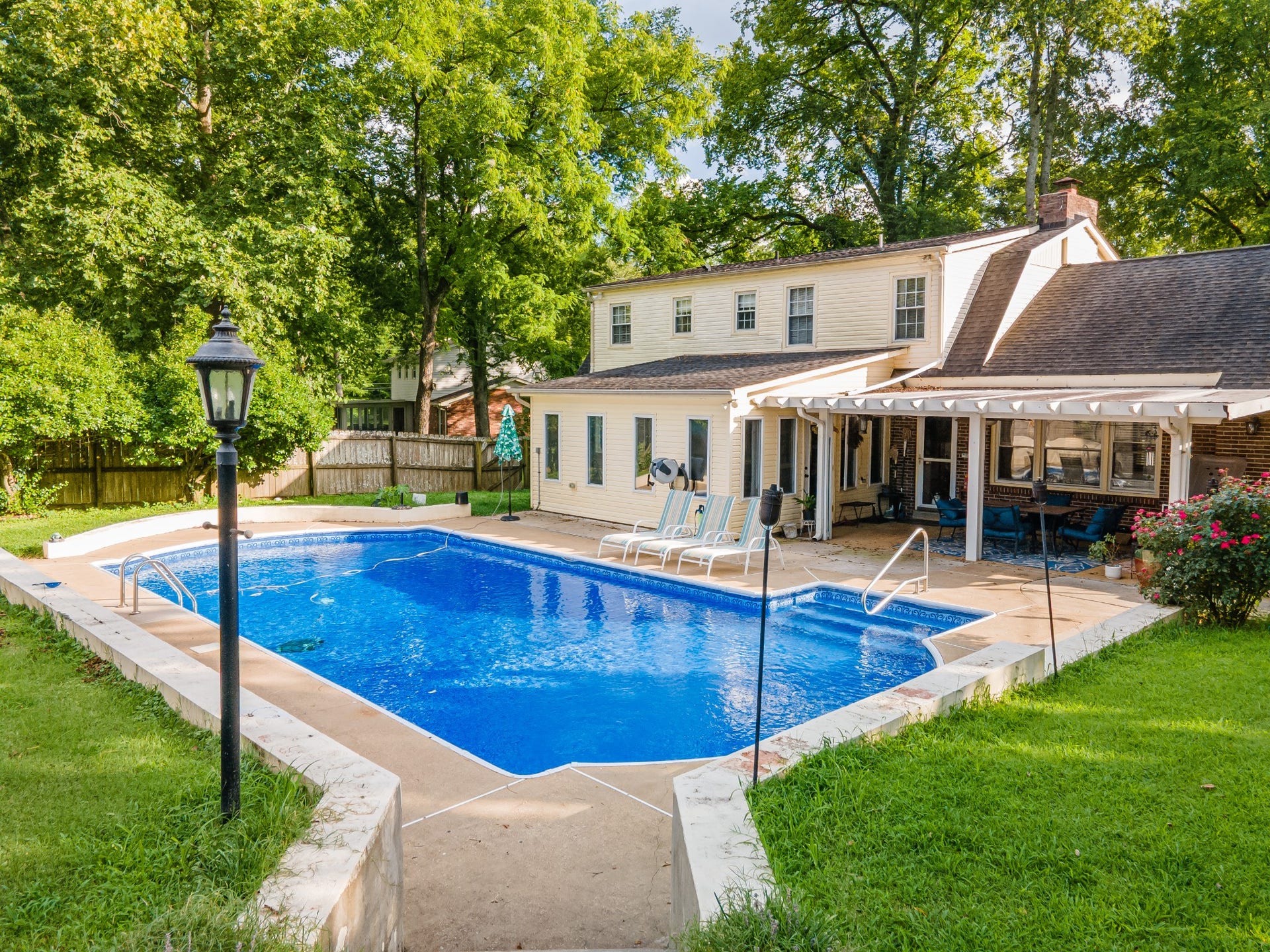 105 Cayce Valley Dr, Columbia, TN 38401 105 Cayce Valley Dr, Columbia, TN 38401