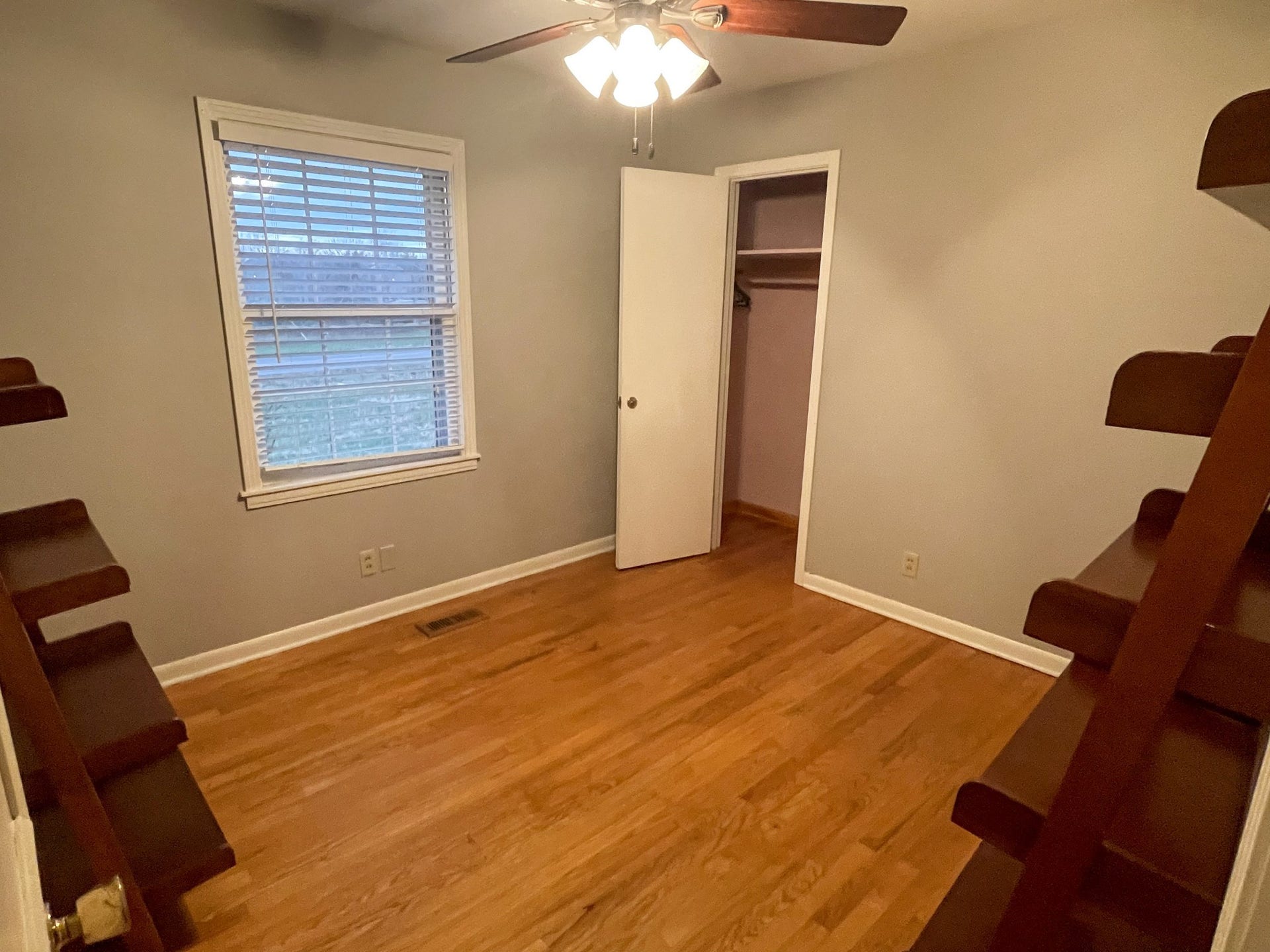 1814 Avon Rd, Murfreesboro, TN 37129 1814 Avon Rd, Murfreesboro, TN 37129