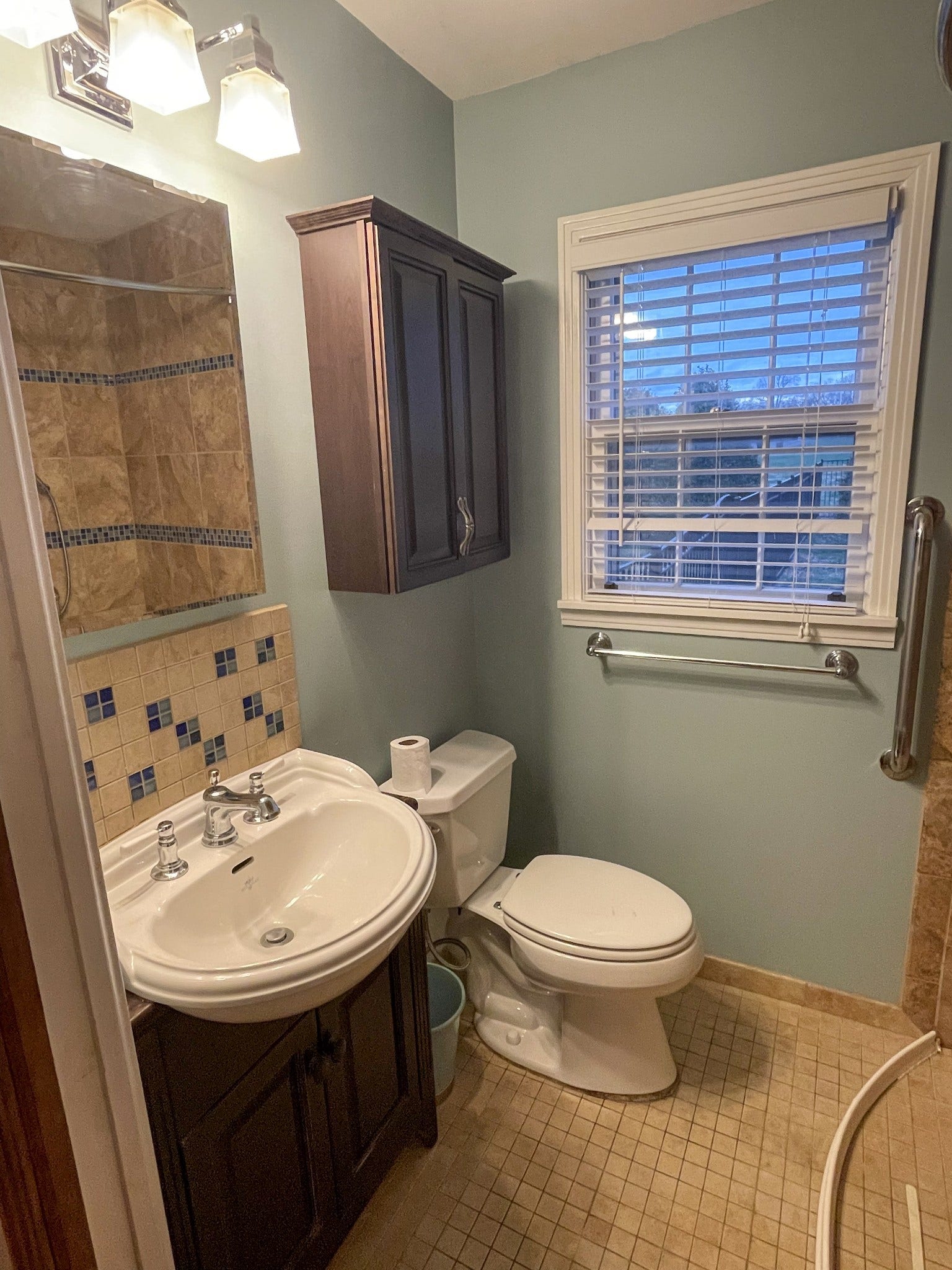 1814 Avon Rd, Murfreesboro, TN 37129 1814 Avon Rd, Murfreesboro, TN 37129