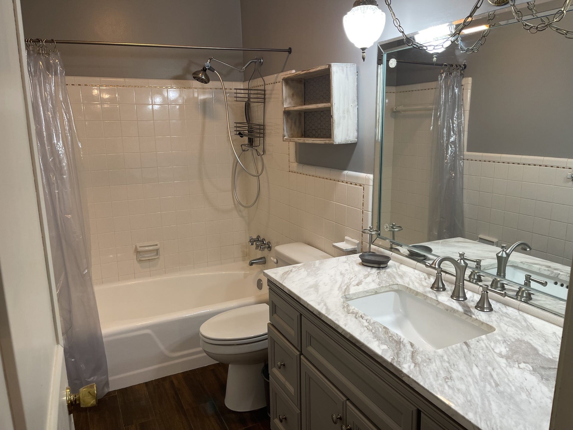 1814 Avon Rd, Murfreesboro, TN 37129 1814 Avon Rd, Murfreesboro, TN 37129