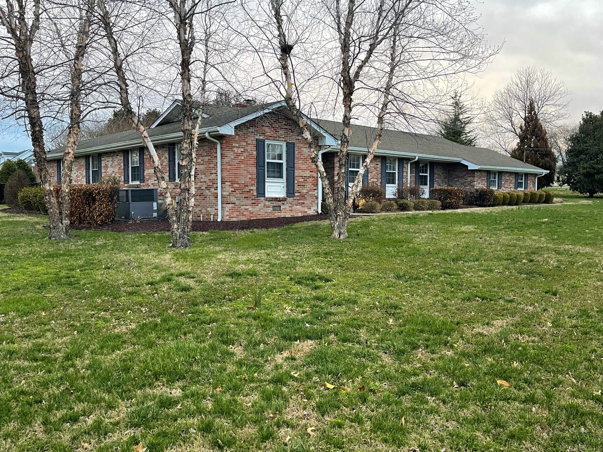 1814 Avon Rd, Murfreesboro, TN 37129 1814 Avon Rd, Murfreesboro, TN 37129