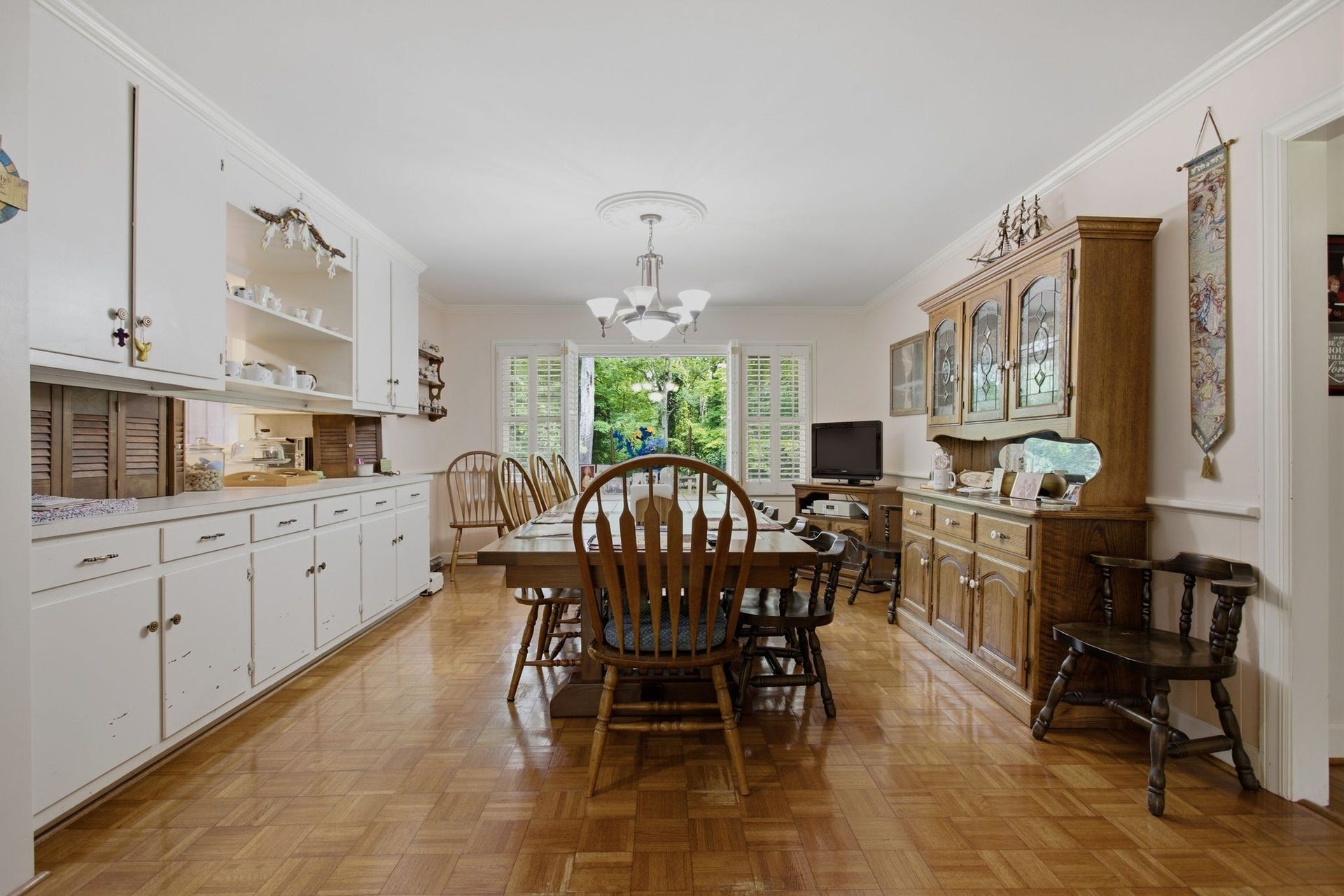1004 Hillcrest Ave, Columbia, TN 38401 1004 Hillcrest Ave, Columbia, TN 38401