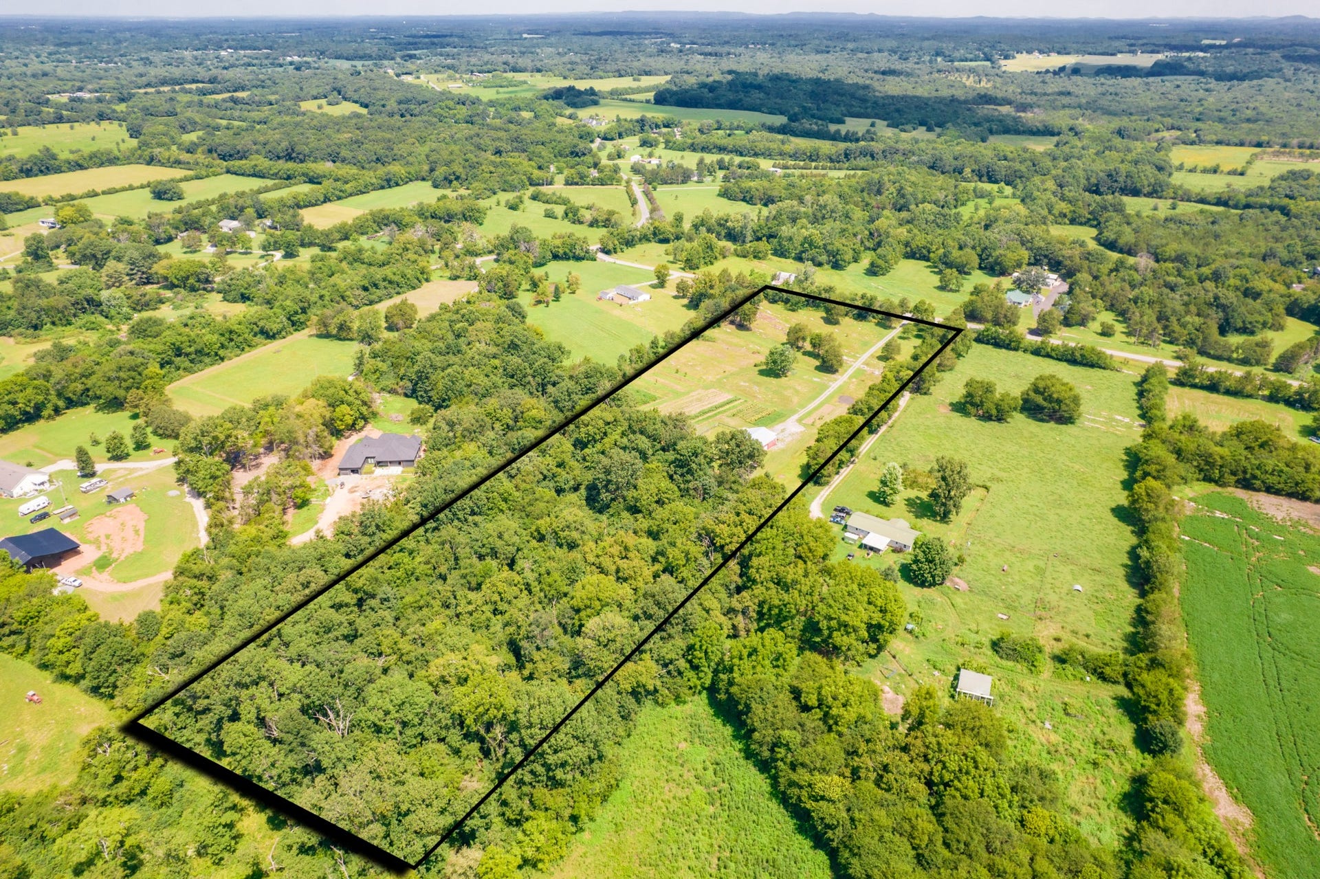 2449 Warner Bridge Rd, Shelbyville, TN 37160