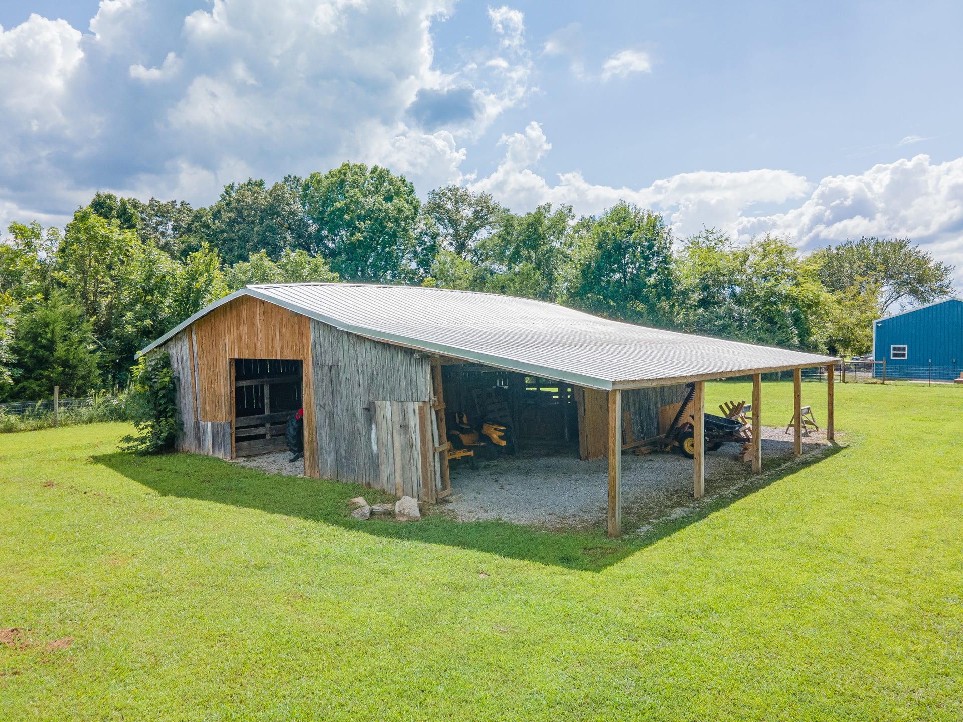 2287 Will Nickens Rd, Lewisburg, TN 37091 2287 Will Nickens Rd, Lewisburg, TN 37091
