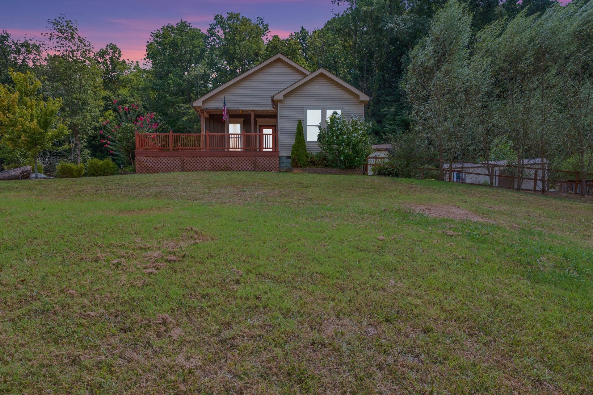 2071 Preacher Holt Rd, Mount Pleasant, TN 38474 2071 Preacher Holt Rd, Mount Pleasant, TN 38474