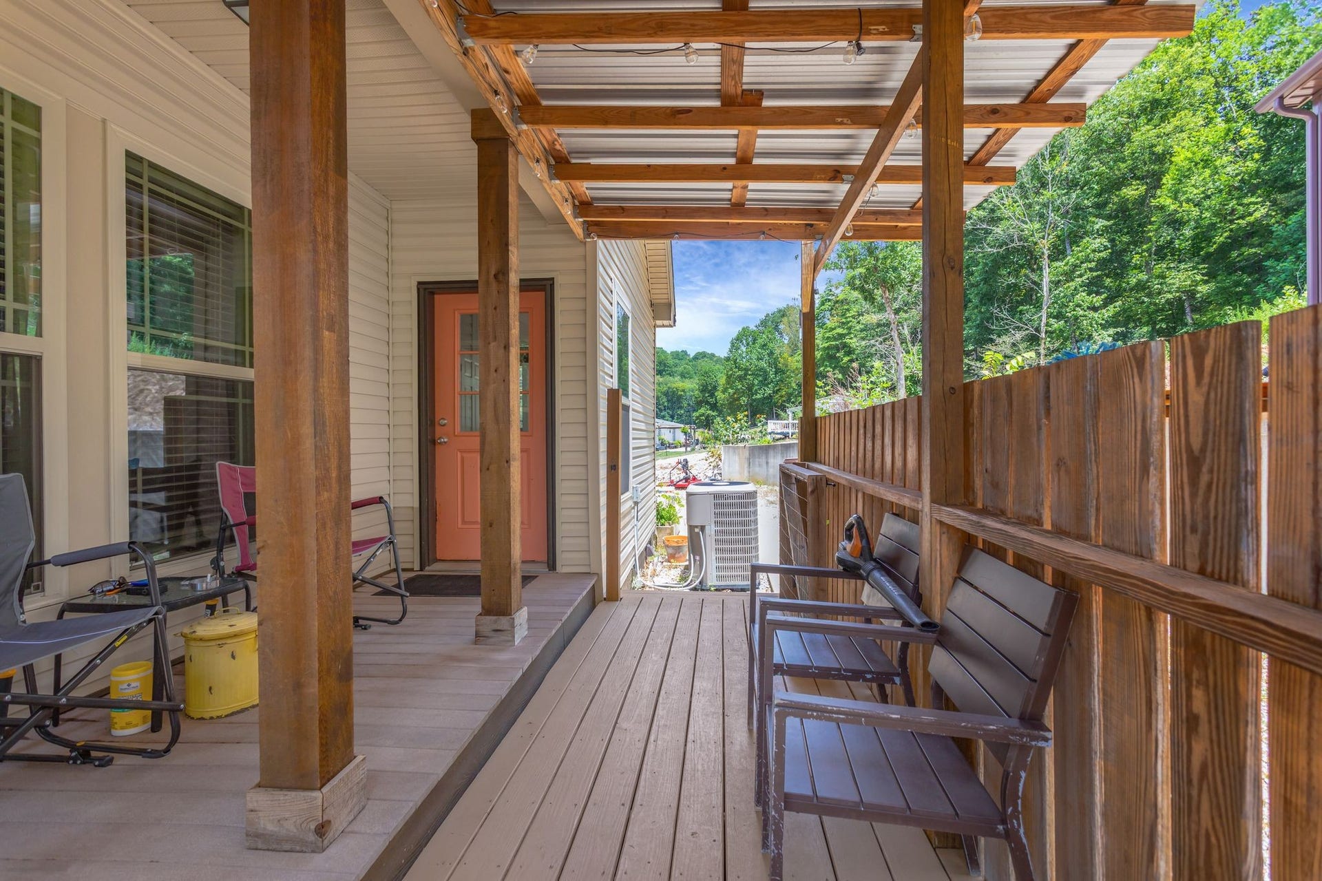 2071 Preacher Holt Rd, Mount Pleasant, TN 38474 2071 Preacher Holt Rd, Mount Pleasant, TN 38474