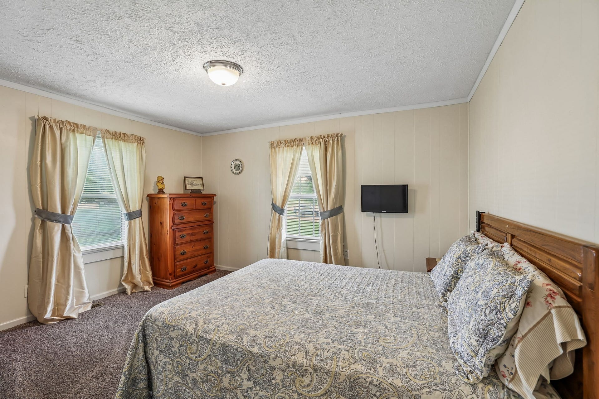 927 Trail St, Woodbury, TN 37190 927 Trail St, Woodbury, TN 37190