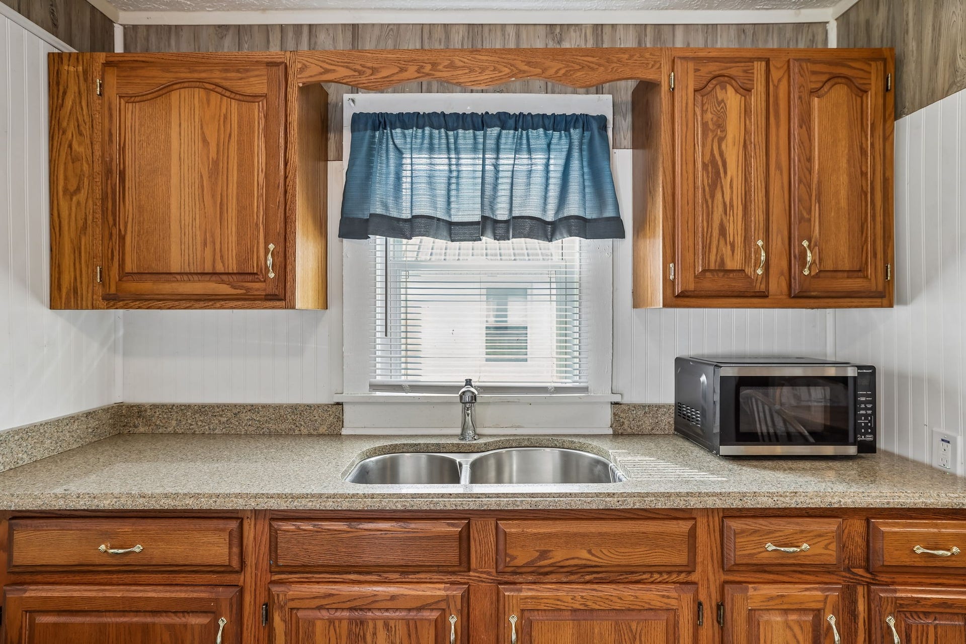 927 Trail St, Woodbury, TN 37190 927 Trail St, Woodbury, TN 37190