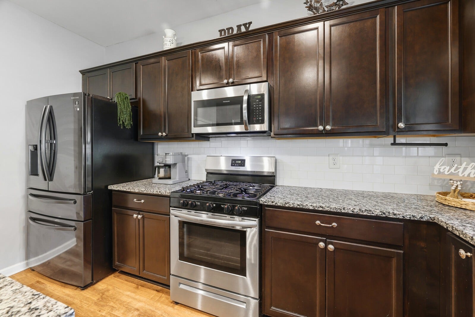 541 Burchell Ln, Columbia, TN 38401 541 Burchell Ln, Columbia, TN 38401