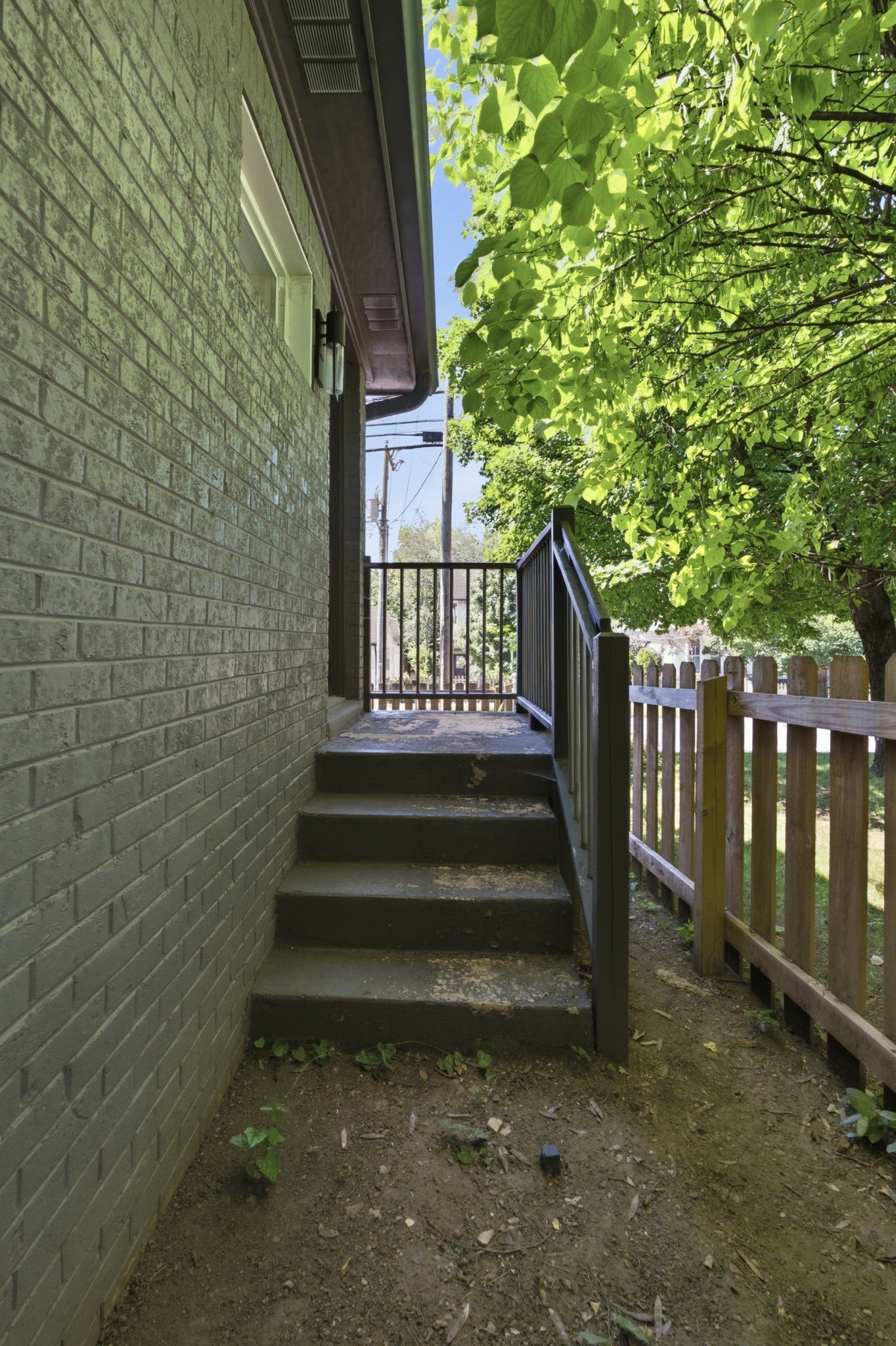 1147 Cahal Ave, Nashville, TN 37206