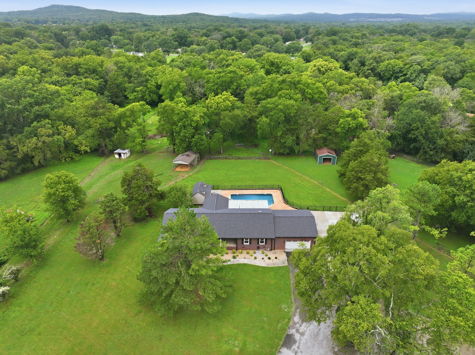 5373 Blackman Rd, Murfreesboro, TN 37129 5373 Blackman Rd, Murfreesboro, TN 37129