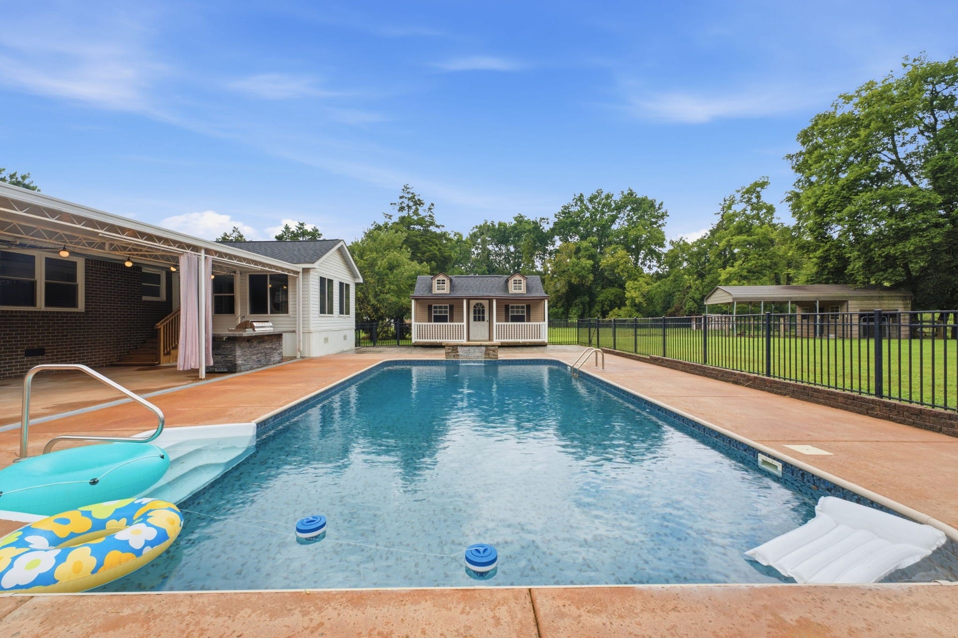5373 Blackman Rd, Murfreesboro, TN 37129 5373 Blackman Rd, Murfreesboro, TN 37129
