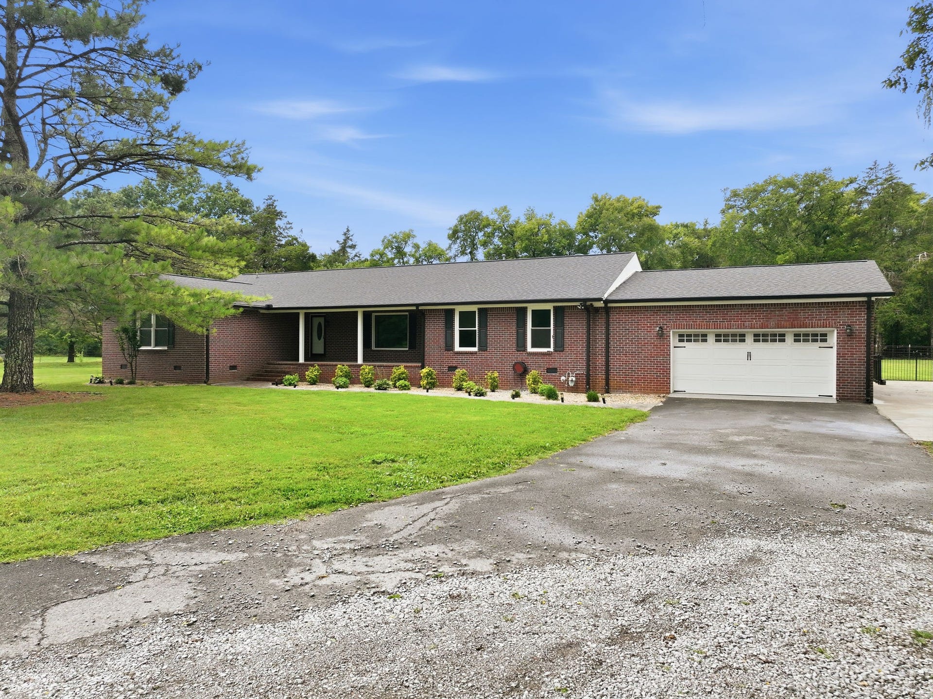 5373 Blackman Rd, Murfreesboro, TN 37129 5373 Blackman Rd, Murfreesboro, TN 37129