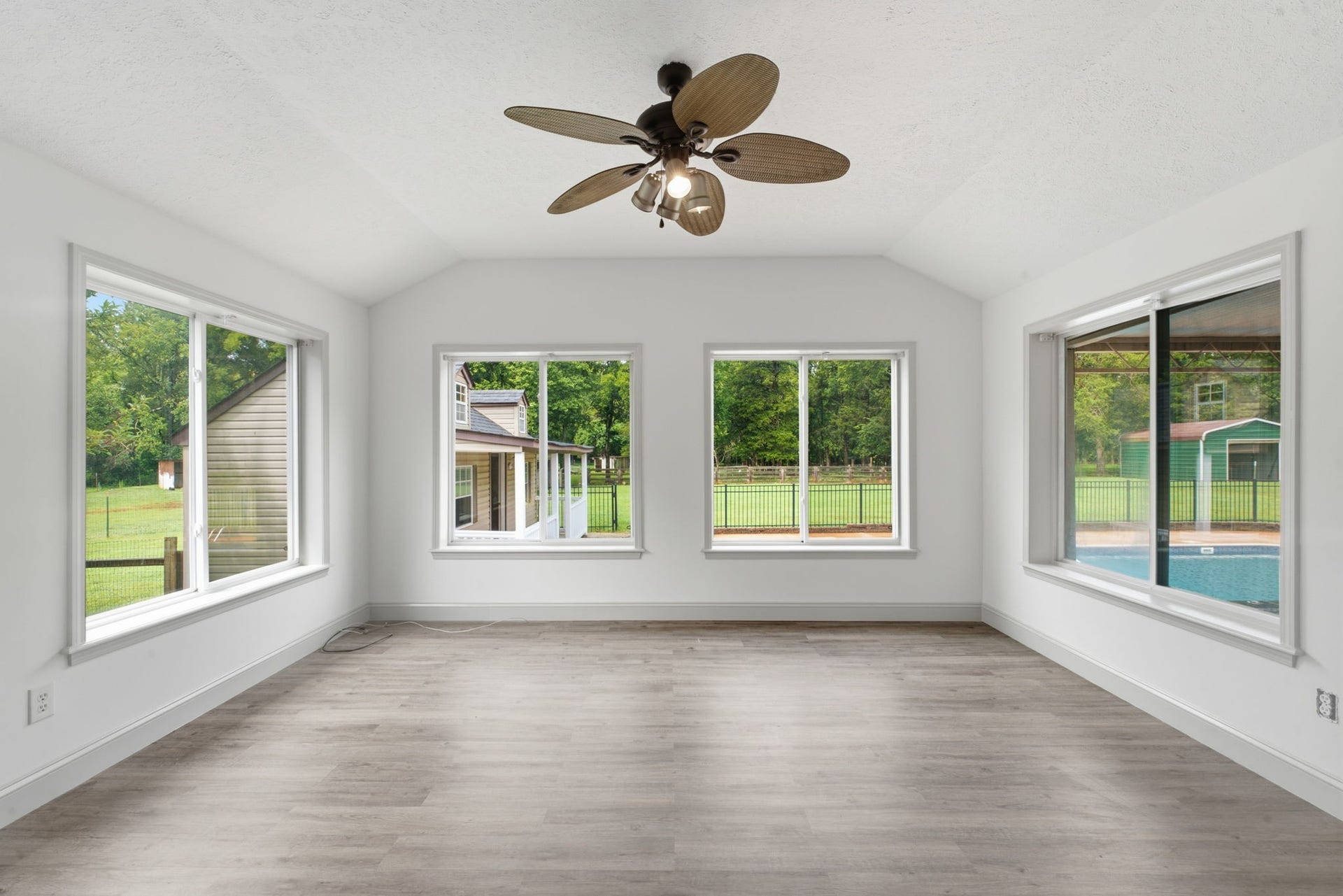 5373 Blackman Rd, Murfreesboro, TN 37129 5373 Blackman Rd, Murfreesboro, TN 37129