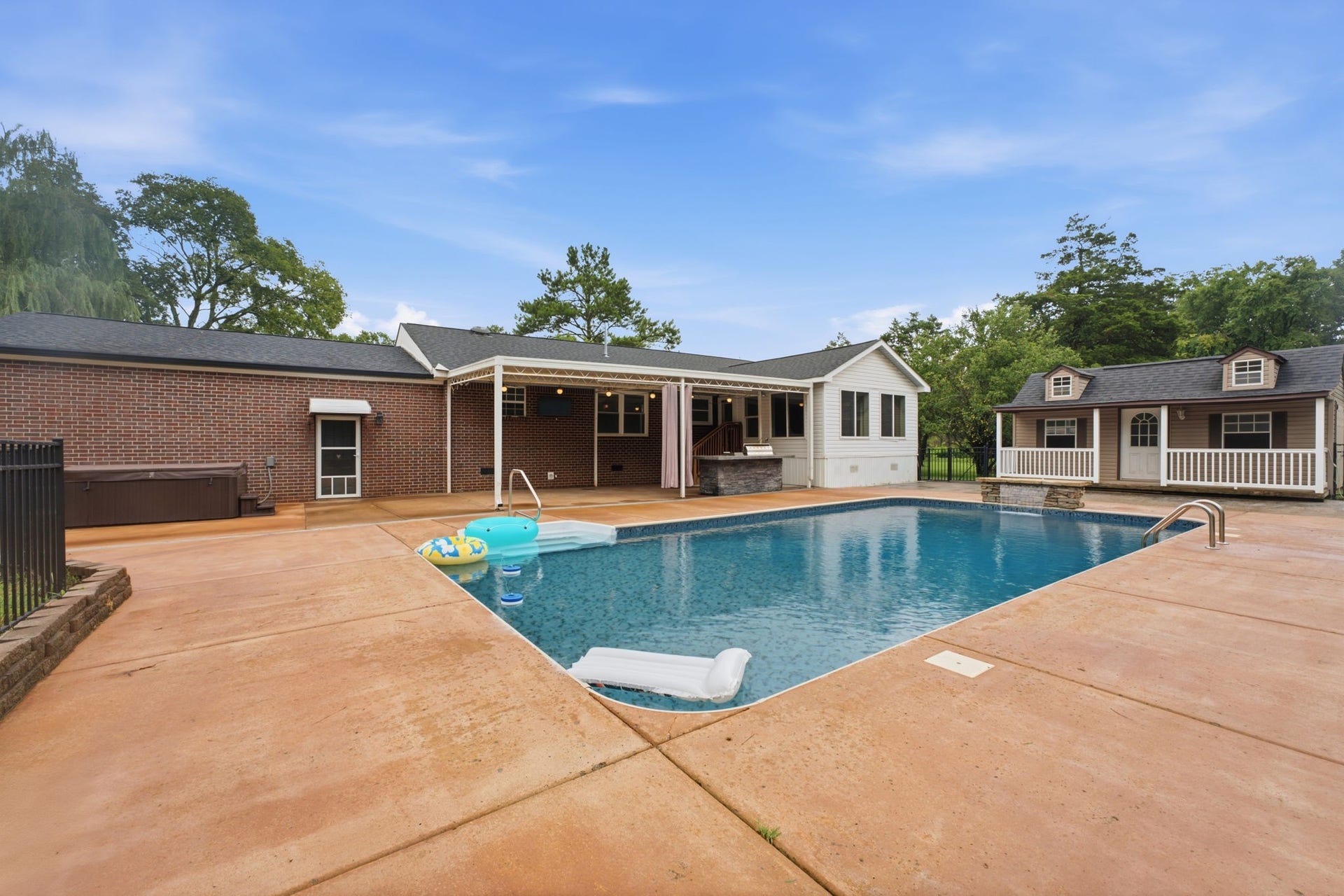 5373 Blackman Rd, Murfreesboro, TN 37129 5373 Blackman Rd, Murfreesboro, TN 37129