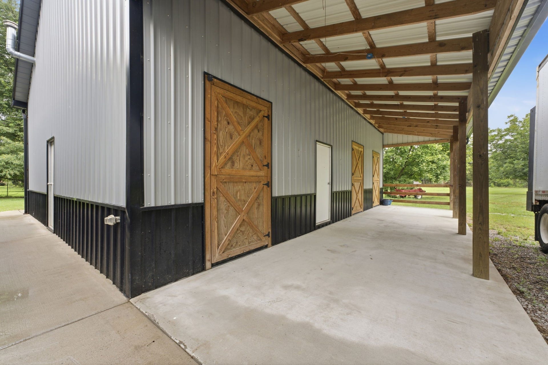 5373 Blackman Rd, Murfreesboro, TN 37129 5373 Blackman Rd, Murfreesboro, TN 37129